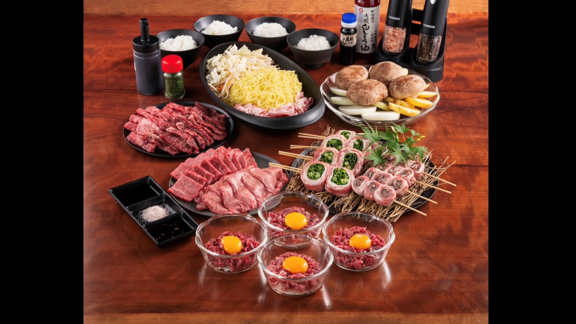 【甲州の“至高”BBQ×さくら卵の卵かけご飯】渓流と味わう、大人のグルメステイ（２食付き）