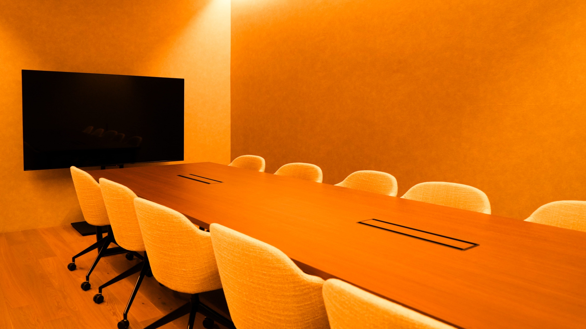 ◆お部屋 - MTGルーム完備でお仕事の時間も確保