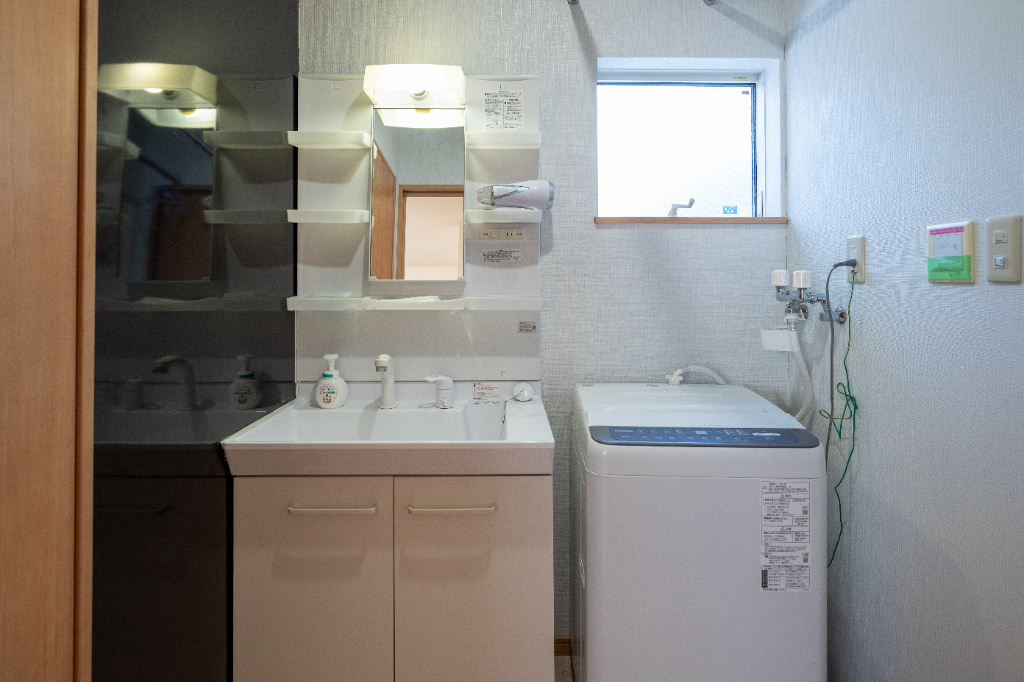 洗面、洗濯機