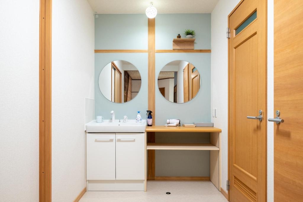 【素泊まり】最大14名！5LDK｜スキー場まで車で7分！近くに温泉もあり！旭川駅へのアクセスも良し！