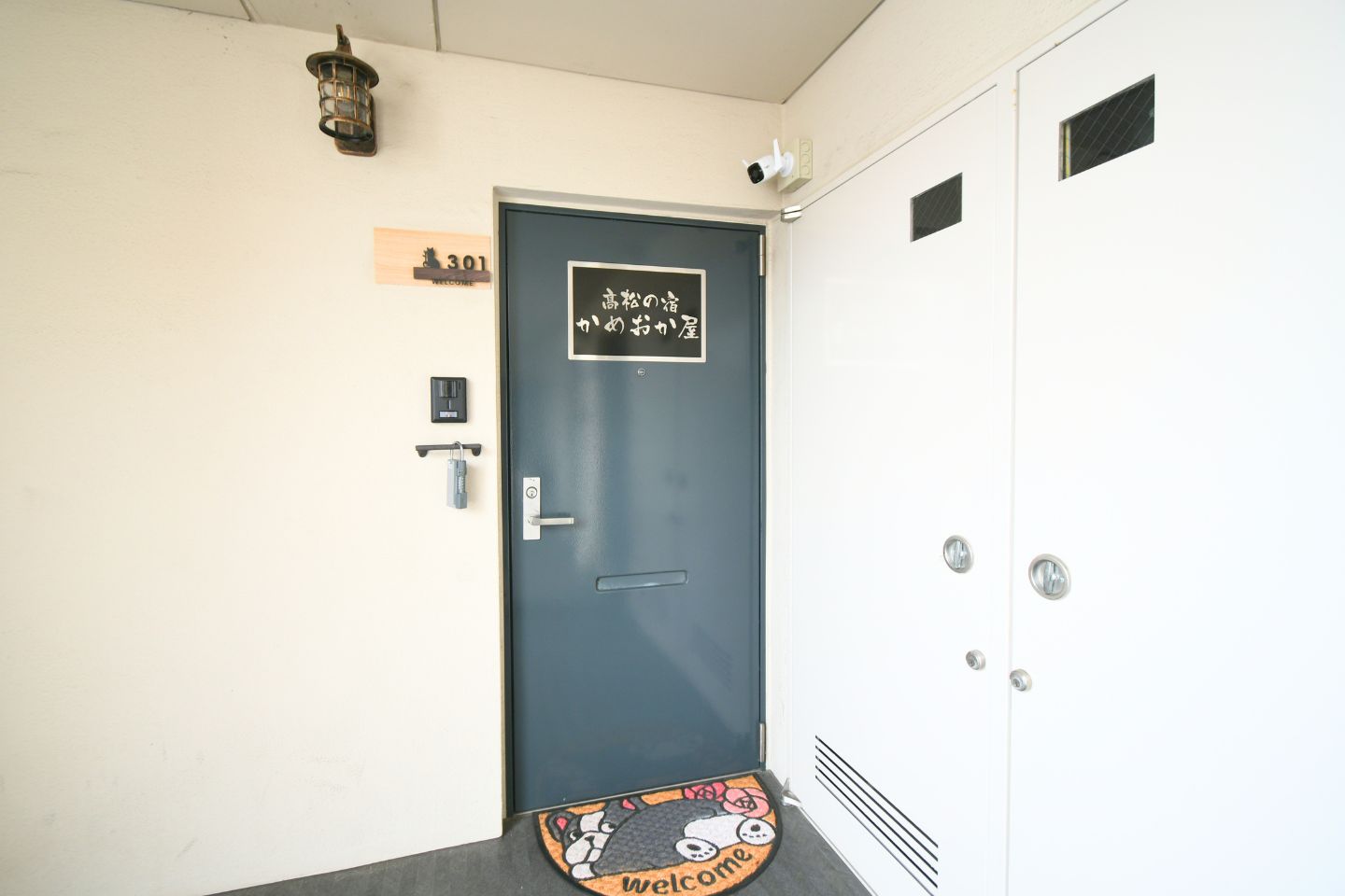 【301】玄関
