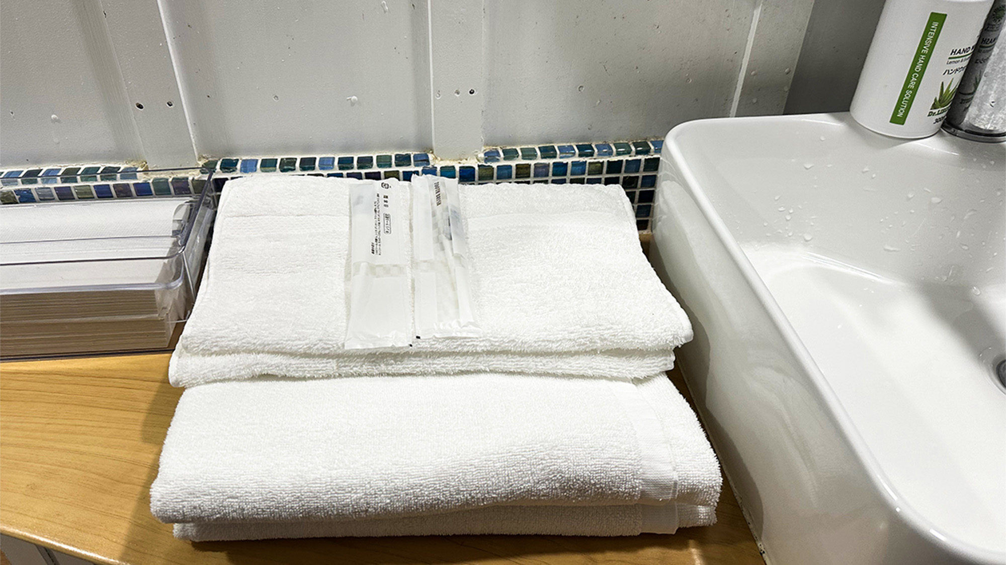 ・【アメニティ】タオル・歯ブラシなどはお部屋にご用意