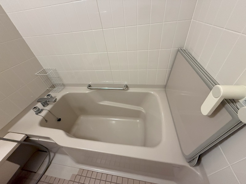 【洋モダンスイート和洋室】76平米　リビング+和室+洋室