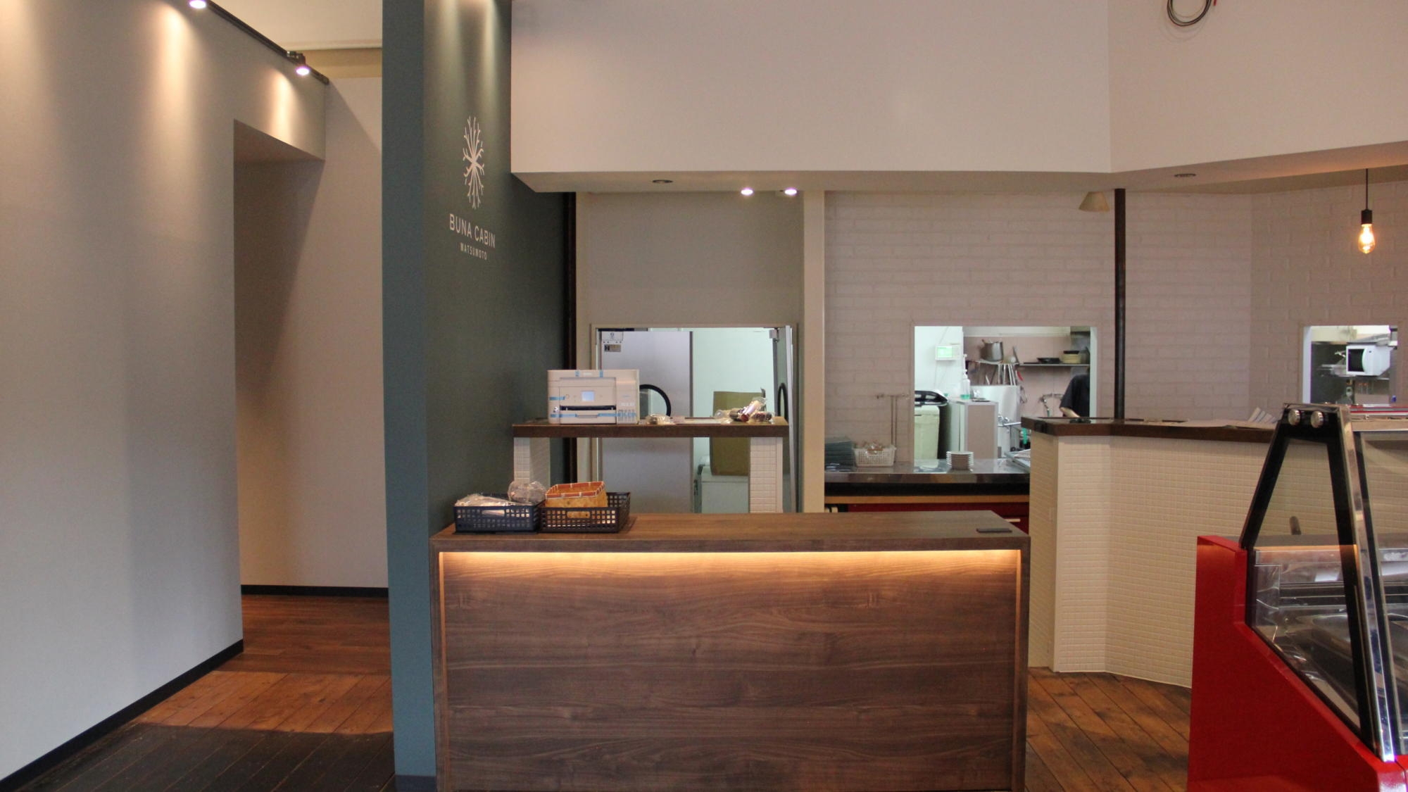 ＜2025年8月オープン＞無料軽朝食付♪【素泊まり】広々ドミトリー・夜はスタンドバー「＋S」で乾杯♪