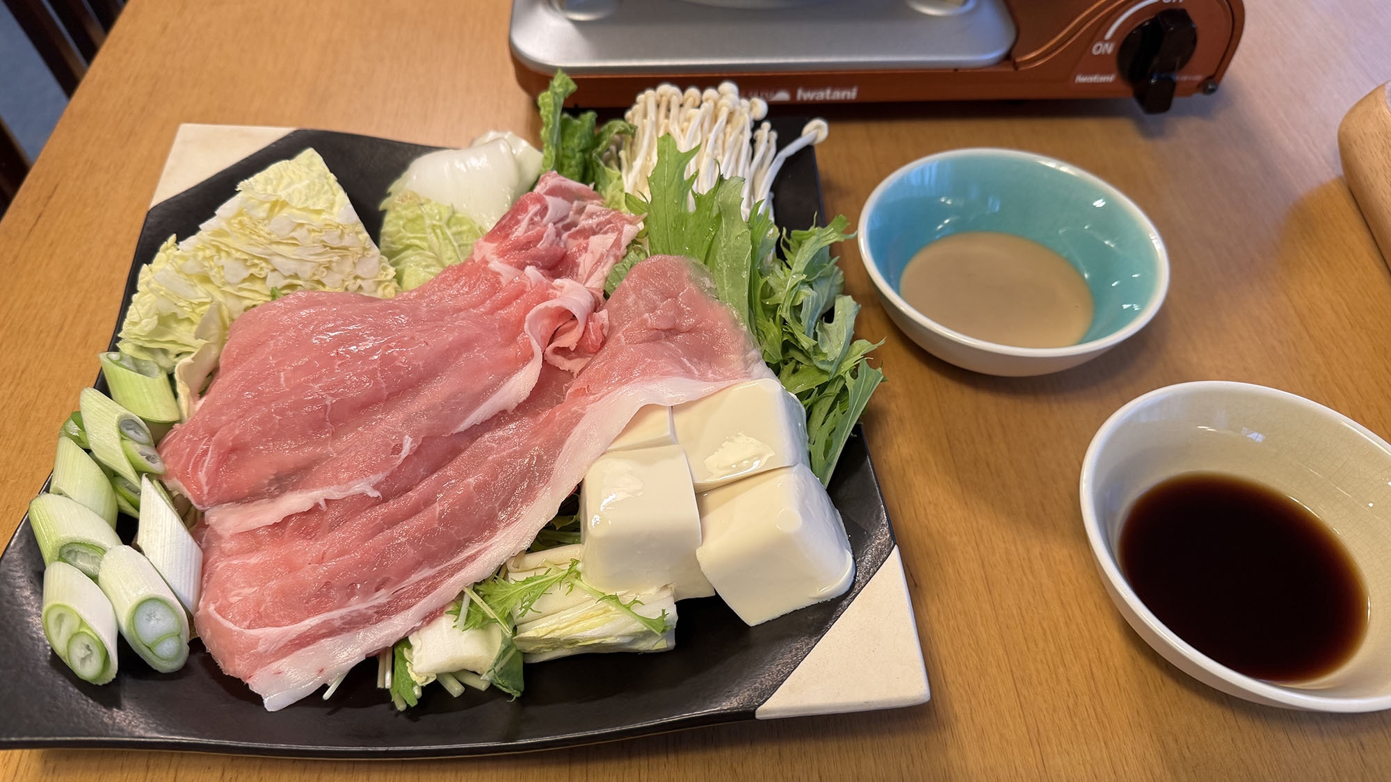 【山荘晩酌プラン】宿主の心こもった手作りのお食事に舌鼓！登山やスキーで疲れたカラダを癒してください