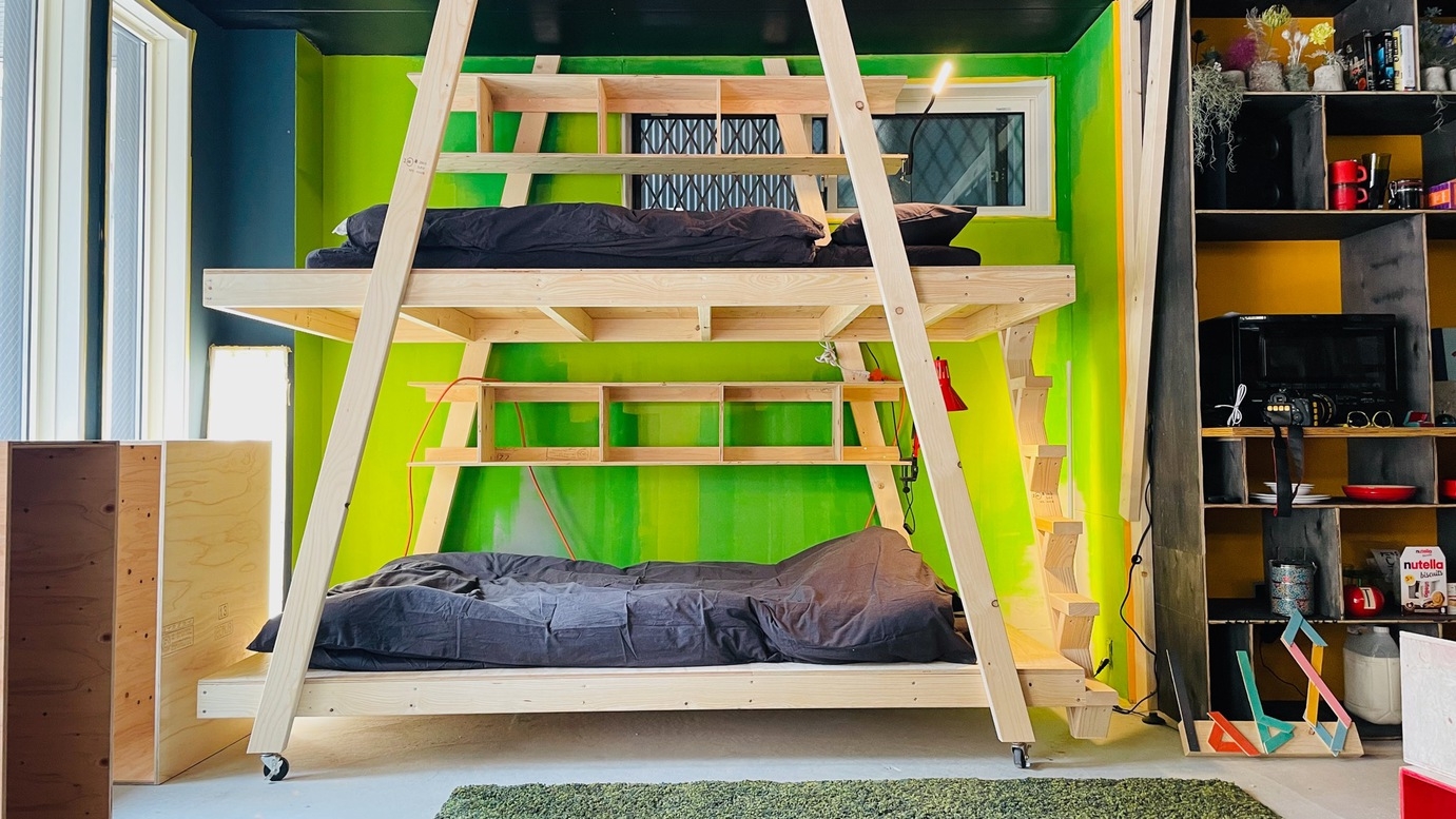 【スタンダード】仲間と過ごす音楽・アートの都市型ステイ