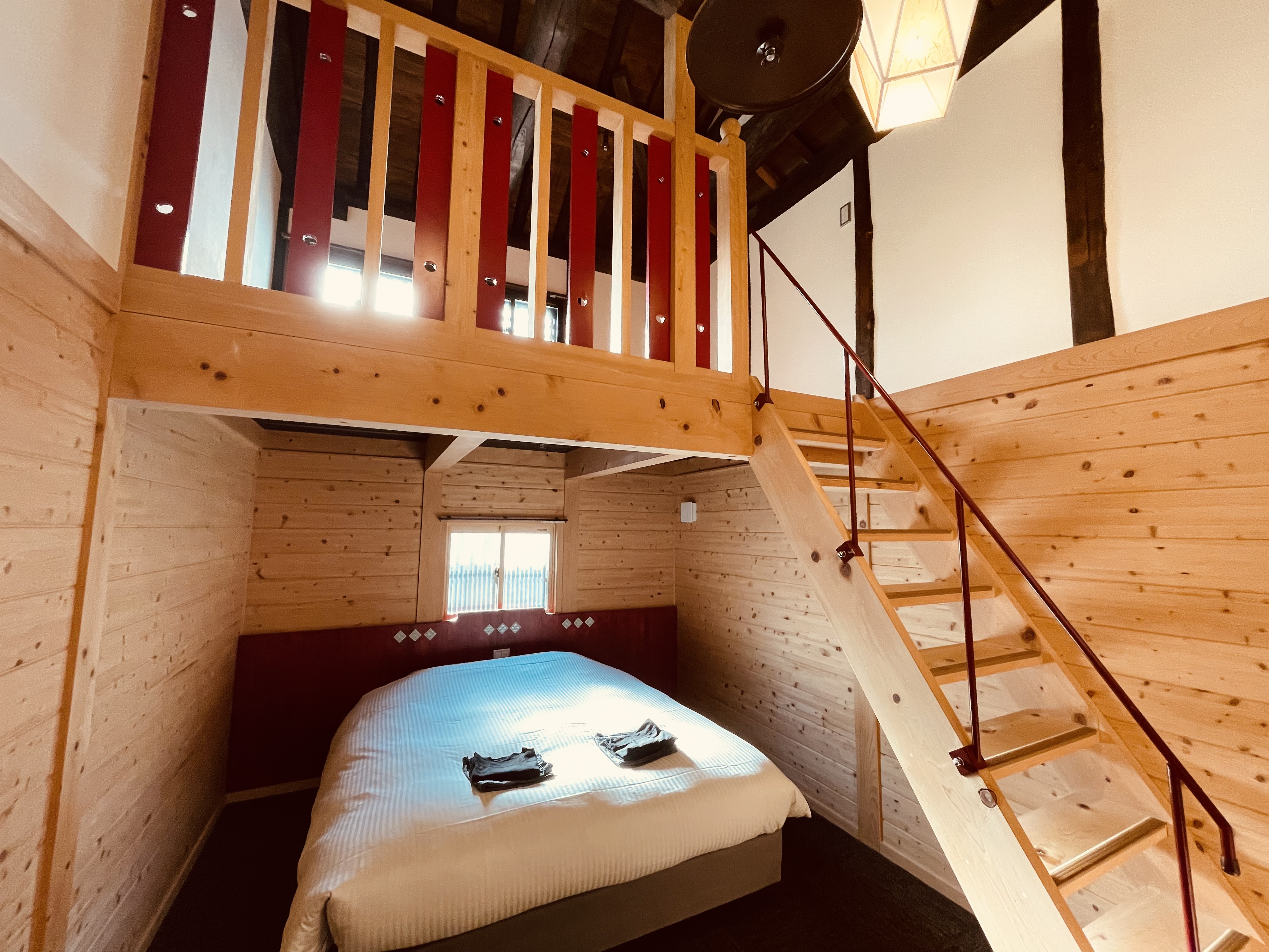 本館【紫陽花】37㎡／和洋メゾネット（ダブル）／最大人数４名