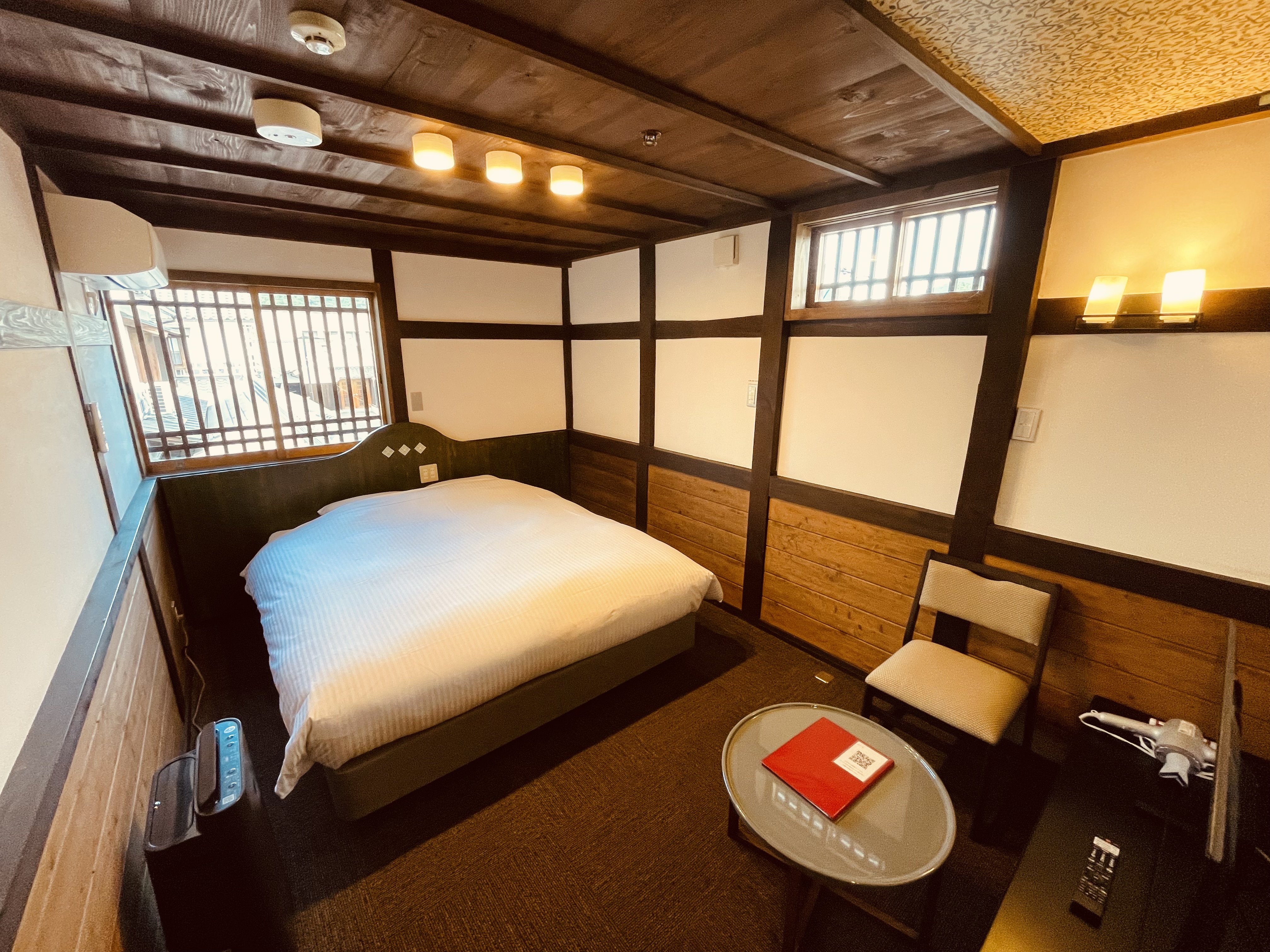 別館【梨】２１㎡／洋室／最大人数２名