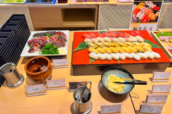 【夕食+朝食ビュッフェ】サーロインステーキ＆ずわい蟹＆海鮮＆和洋中30種以上を楽しむ朝夕ビュッフェ