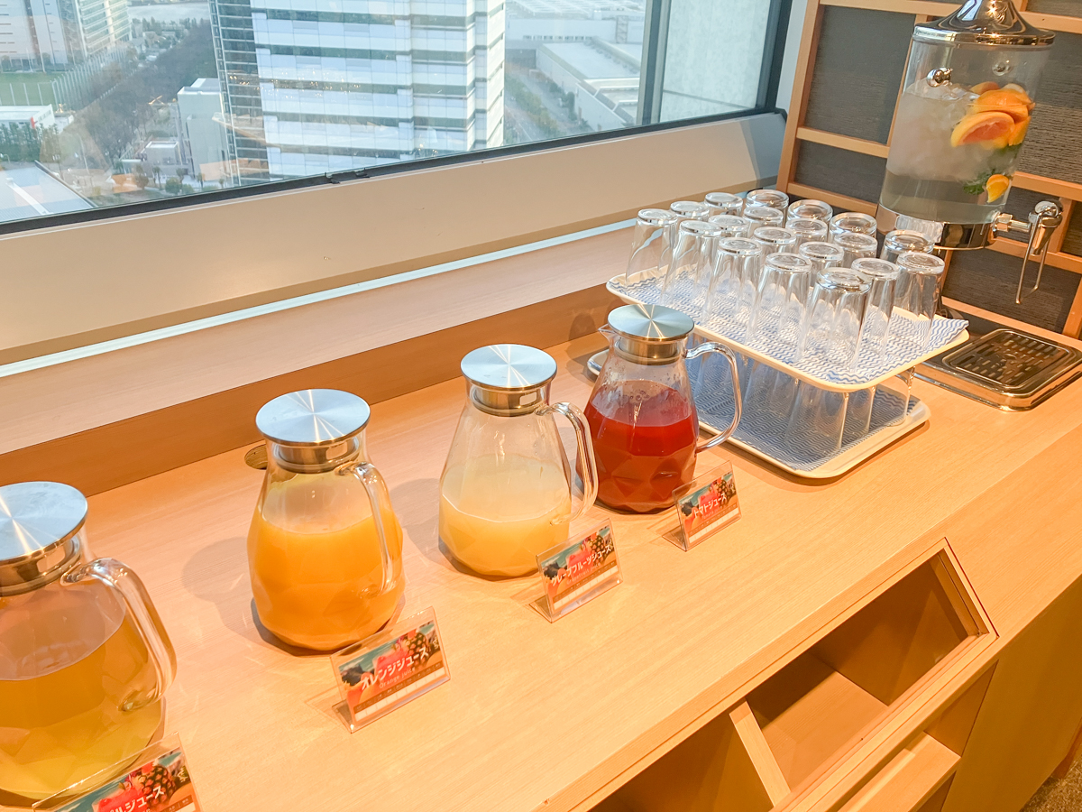 朝食ビュッフェ　一例