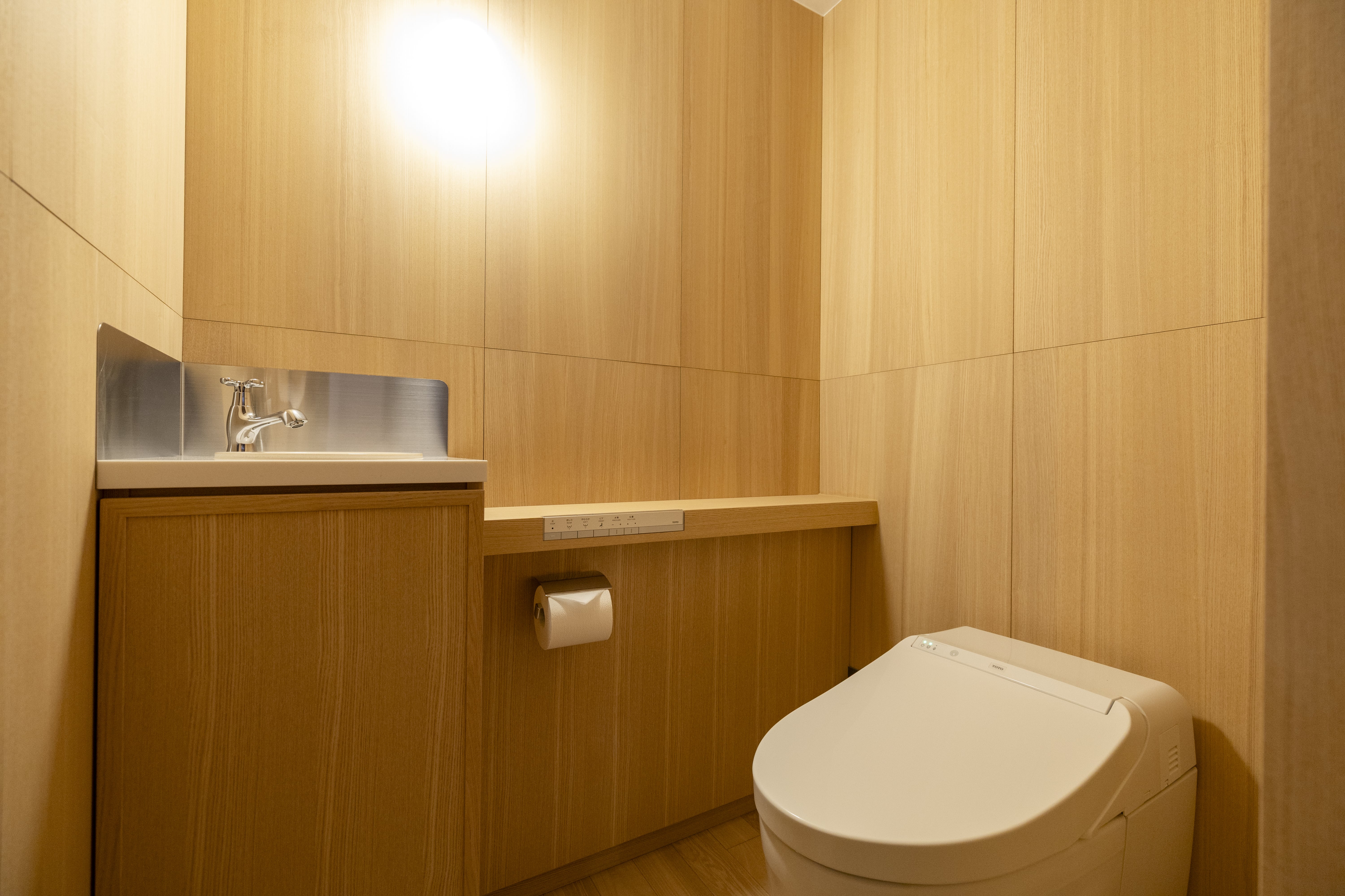 ファミリースイート　お手洗い