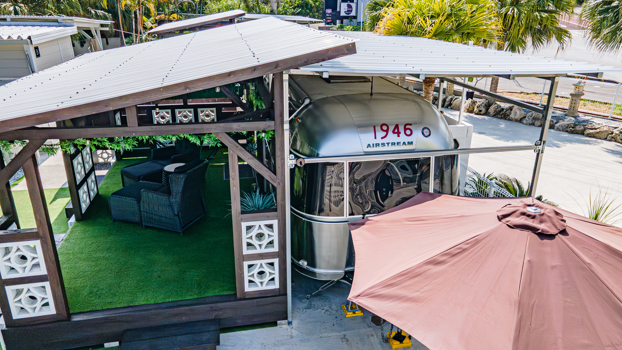 施設外観【AIR STREAM】