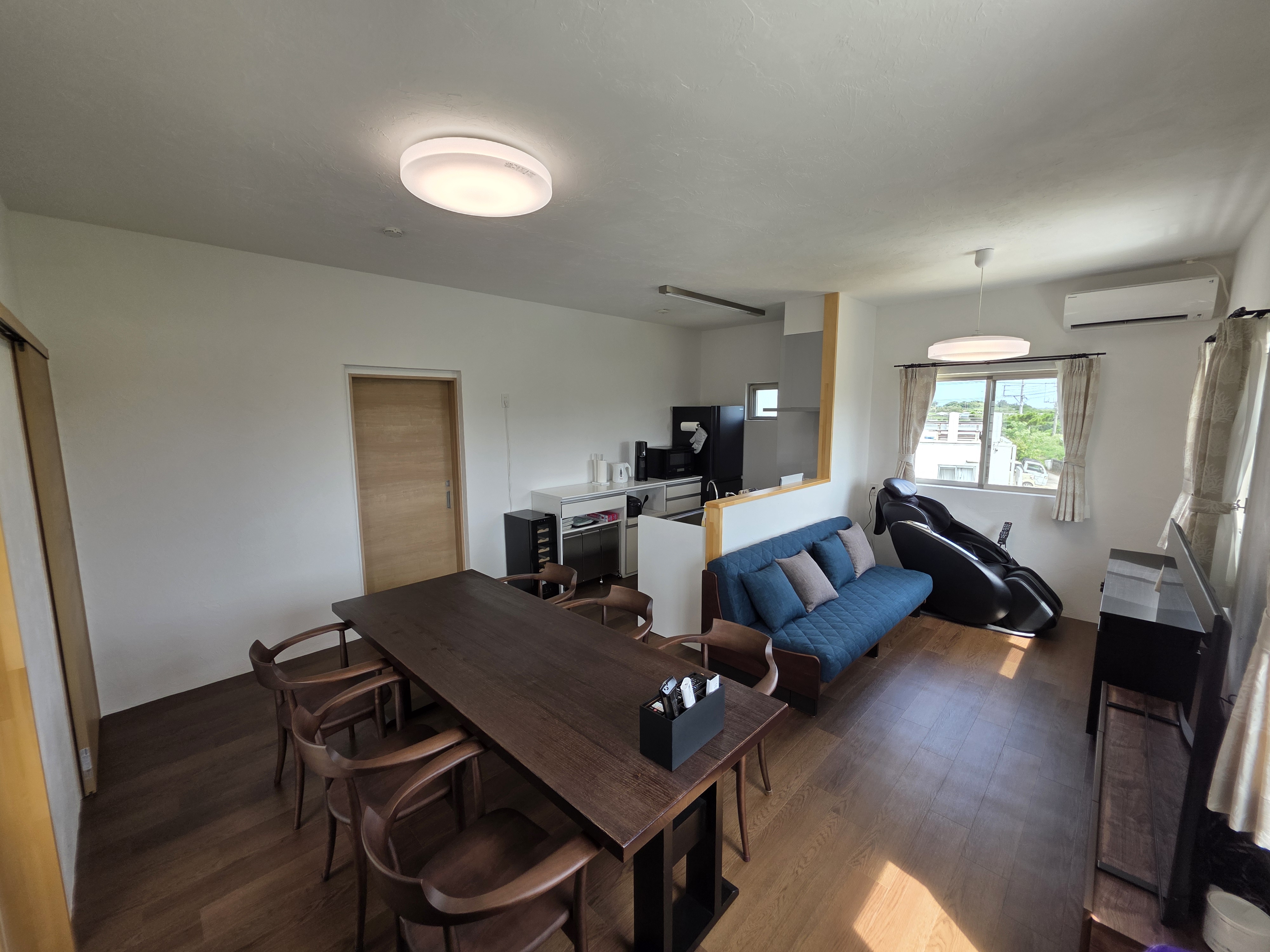 2階リビングダイニング