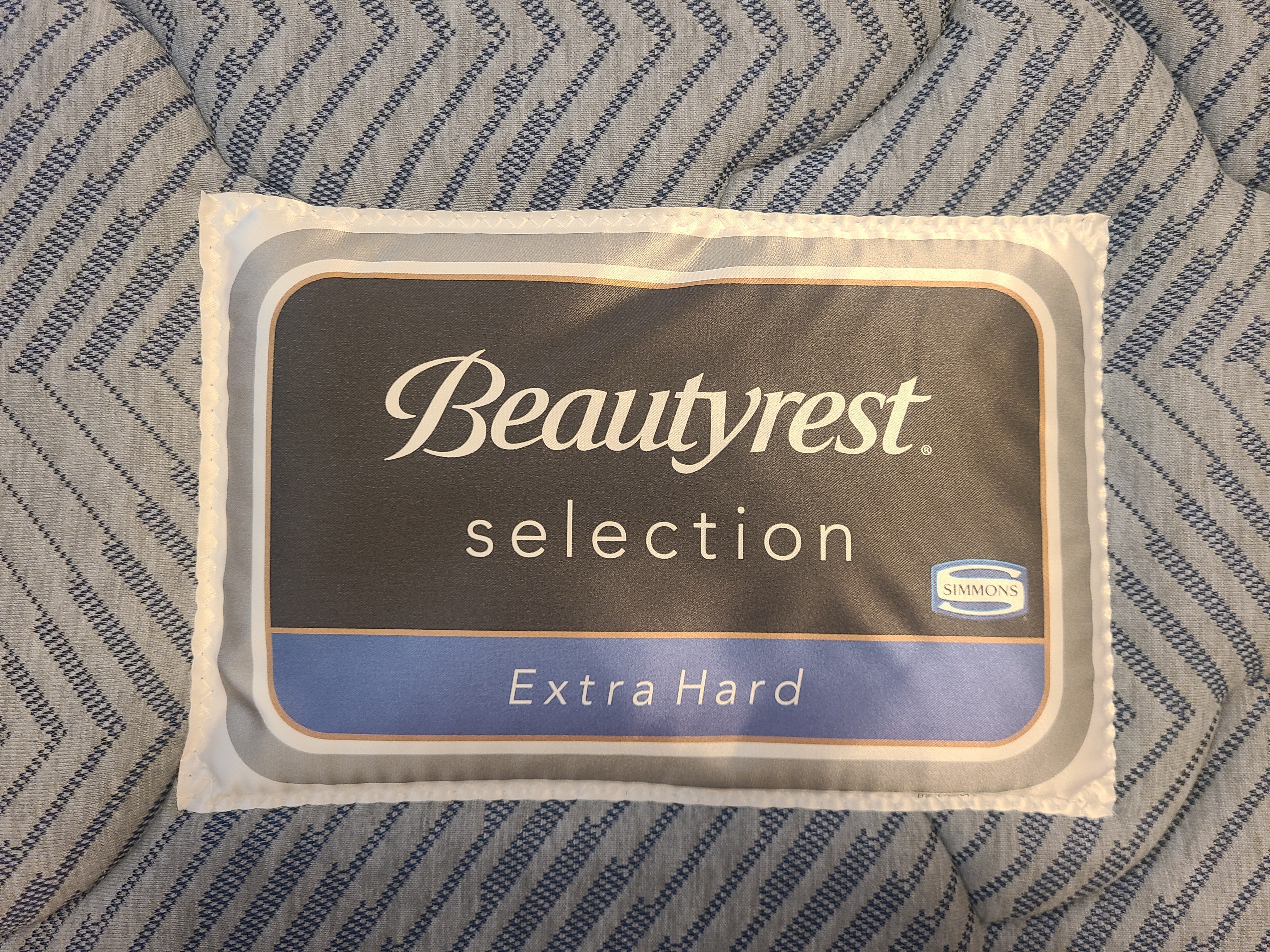 寝室マットレス　シモンズ