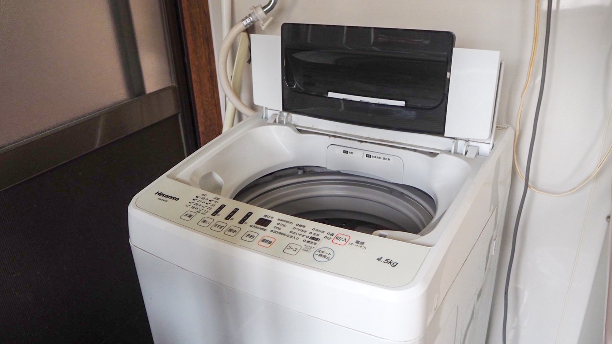 【素泊】江田島・中町港より徒歩約5分、海すぐそばに佇む一棟貸し。自然を肌で感じ、のんびり過ごす島時間