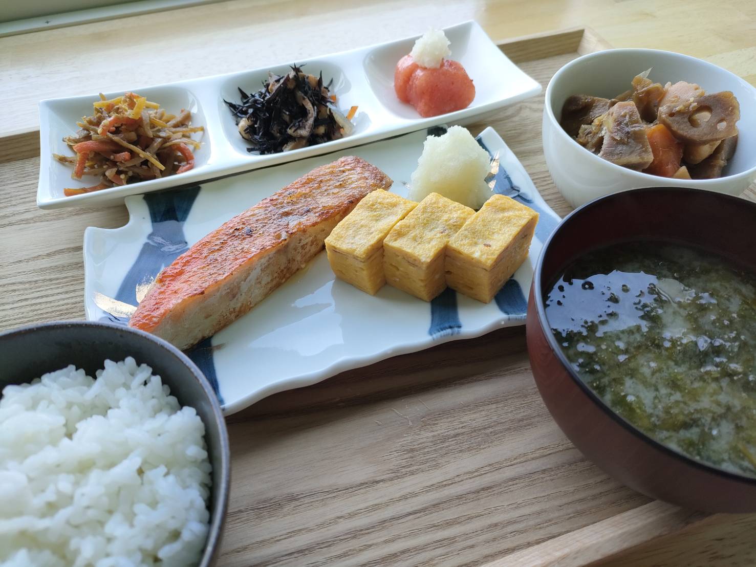 地魚朝食※朝食一例