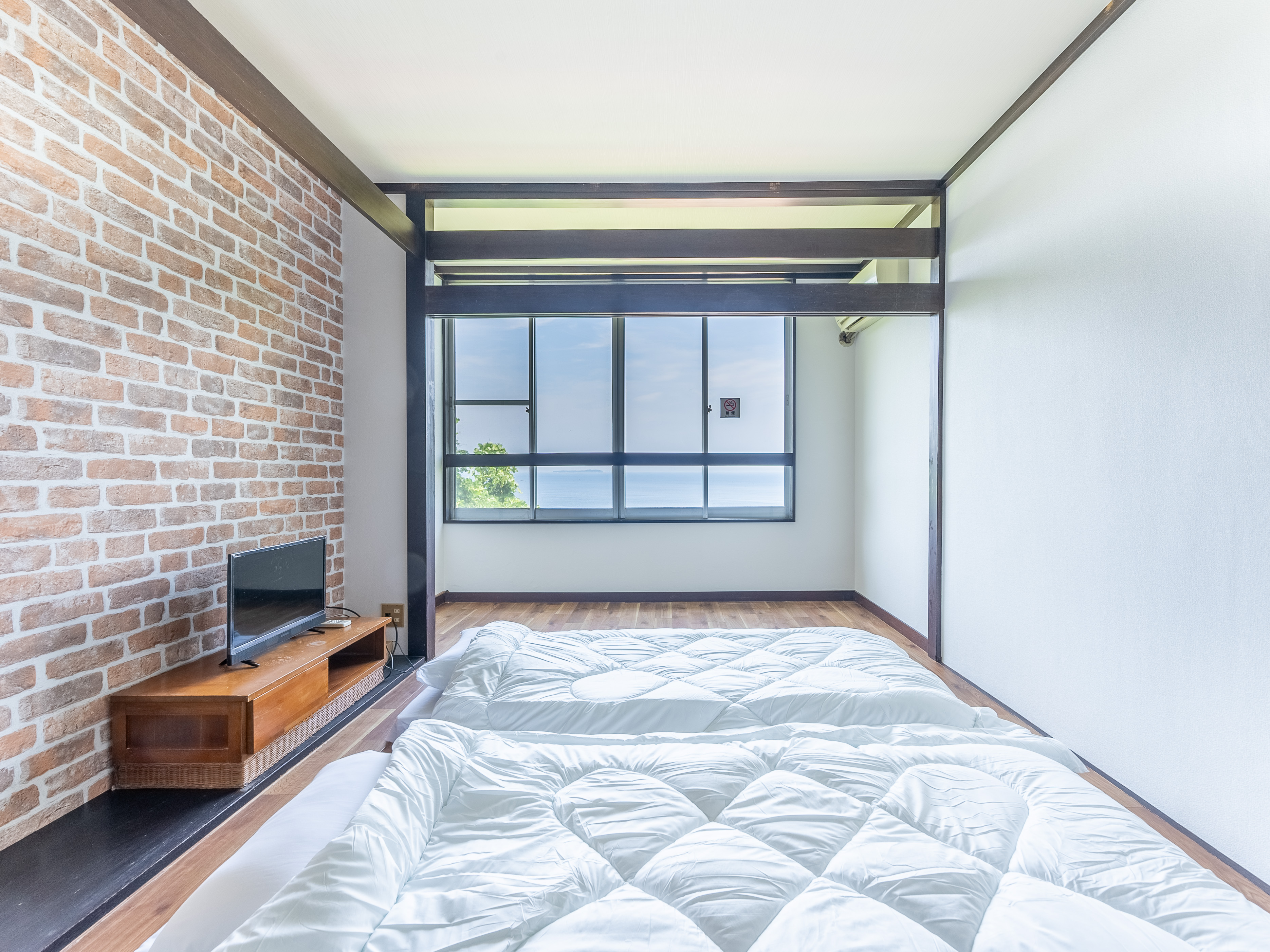 絶景オーシャンビュー・1から3名部屋・バス共用【禁煙】