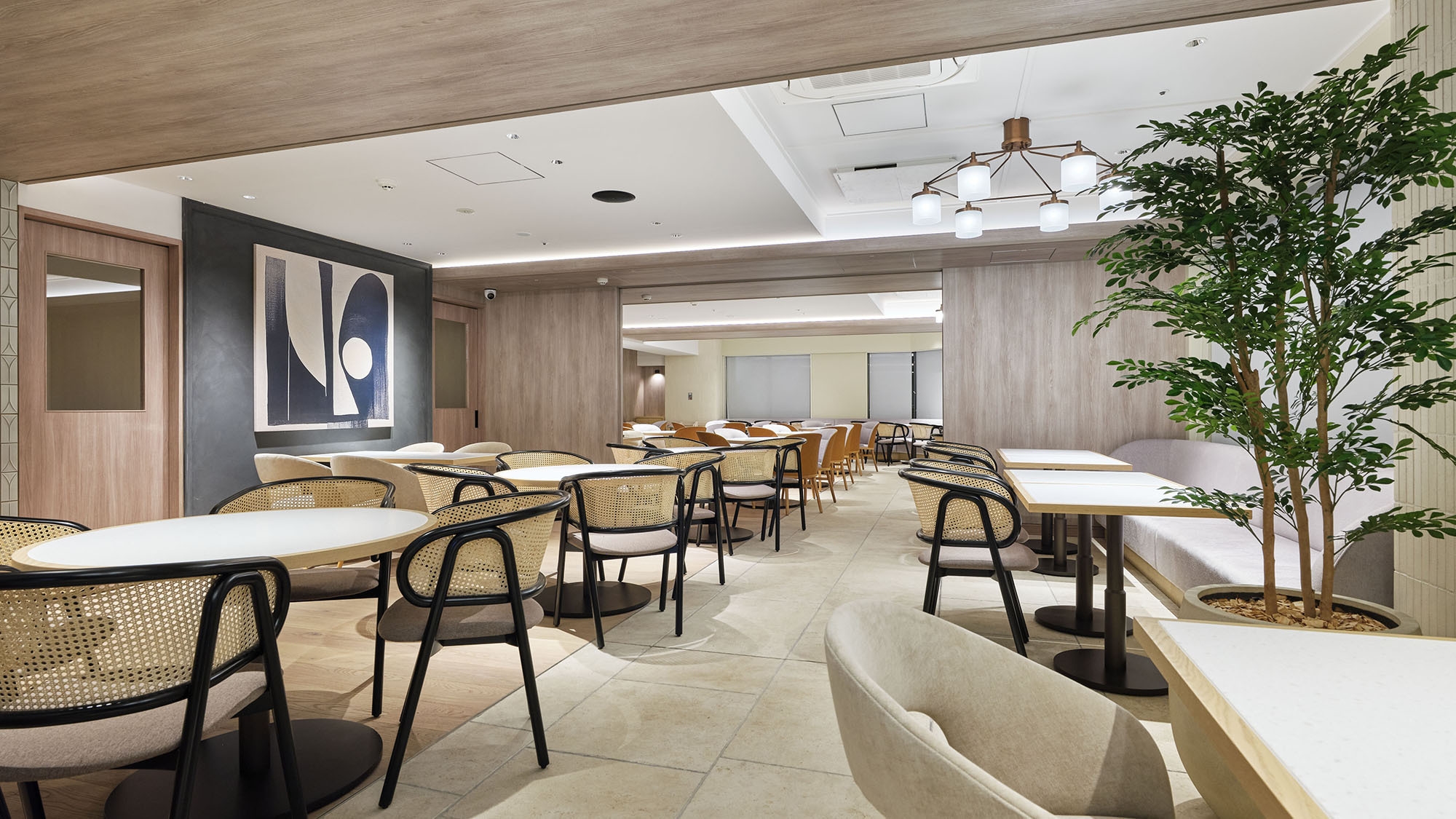 17時〜9時のショートステイ！大浴場完備☆（朝食付）