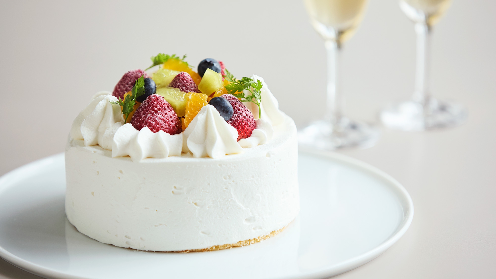 【アニバーサリー】〜ホールケーキとスパークリングワインで祝う、大切な人と特別な日を〜（朝食付）