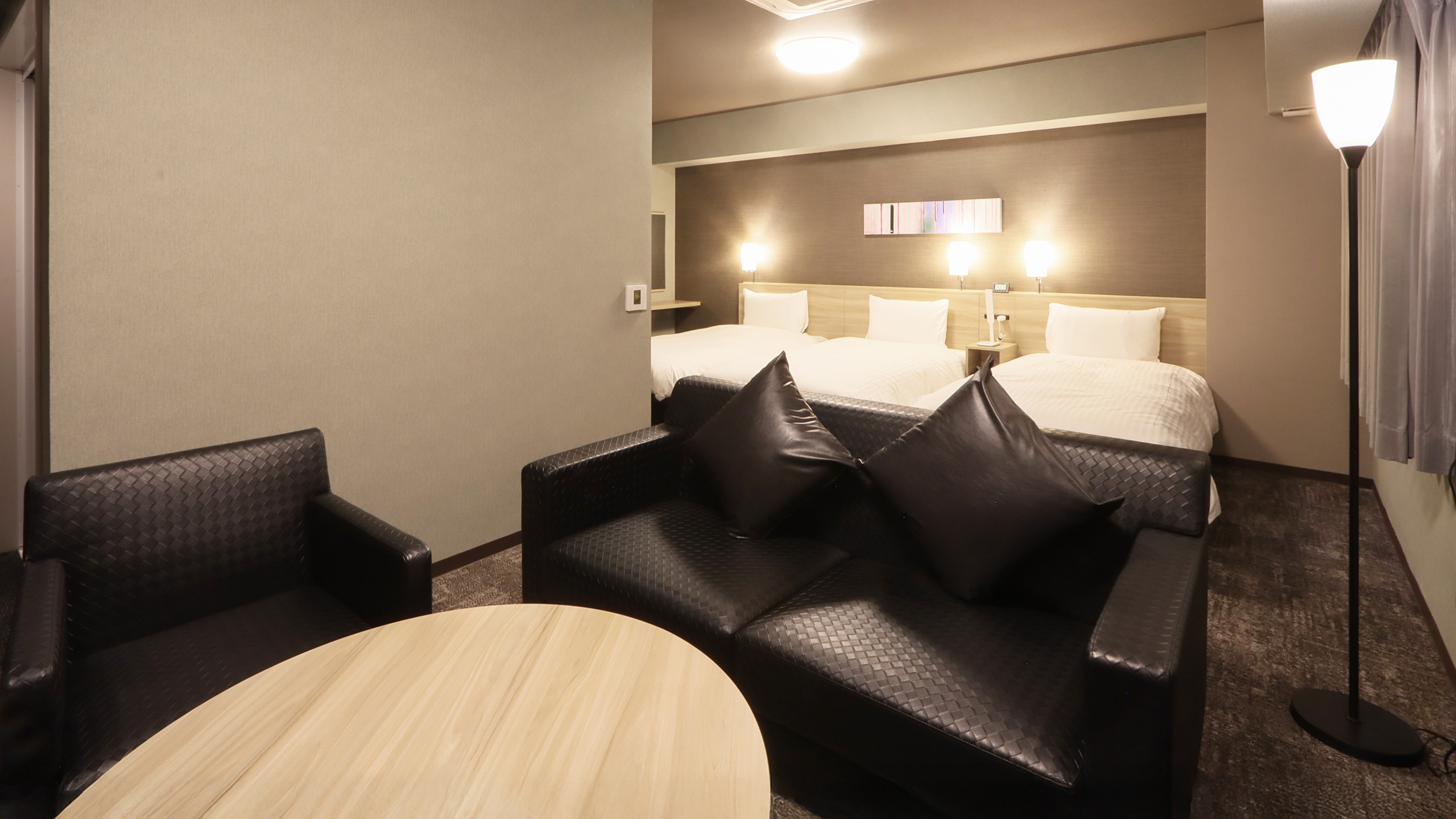 トリプルルーム　※ご予約は公式HPにて承っております。