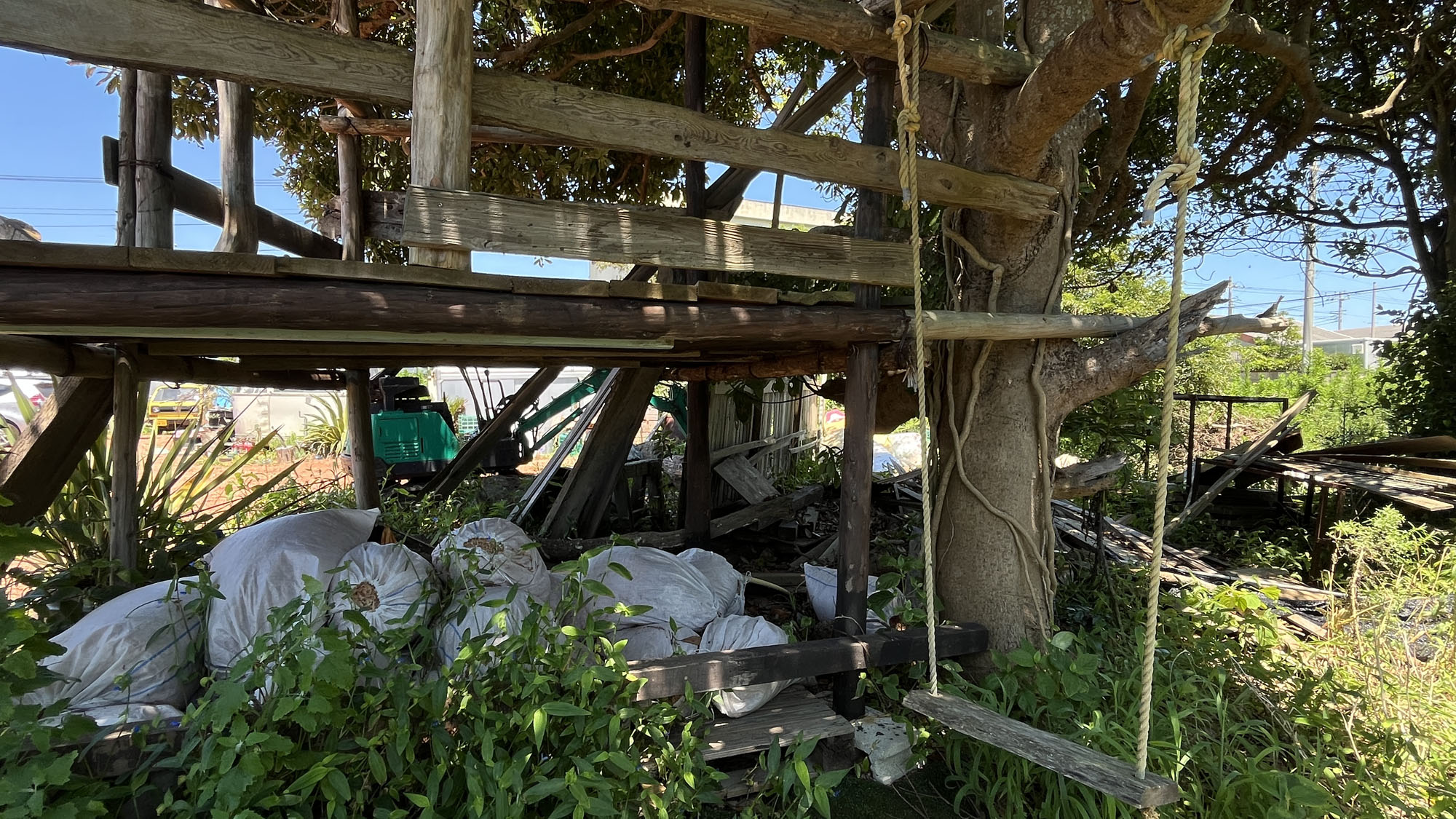 施設◇オーナー手作りの遊び心あるツリーハウス*