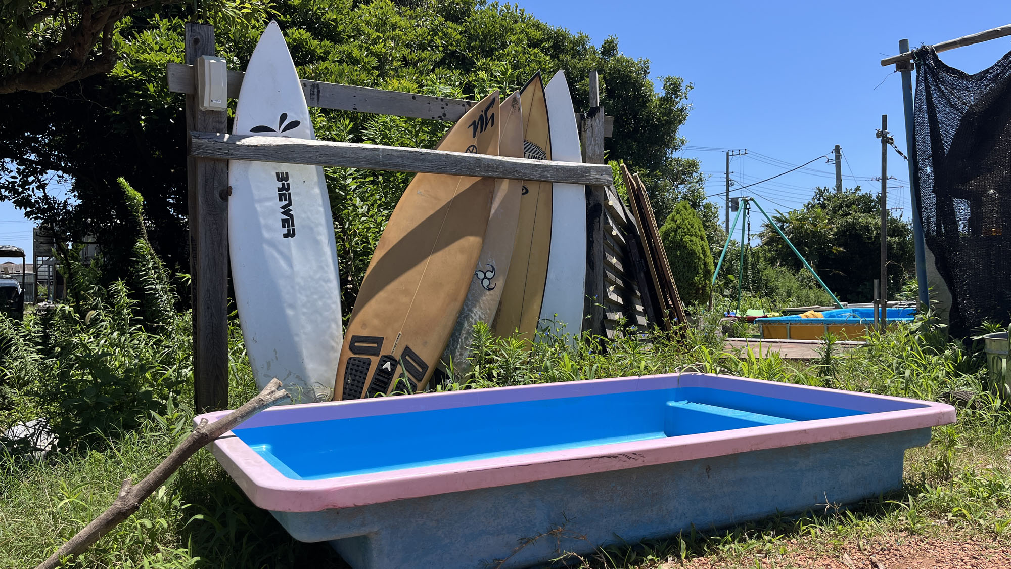 施設◇ワンちゃん用プール２ｍ&times;１.２ｍ&times;深さ２０ｃｍあります※無料*