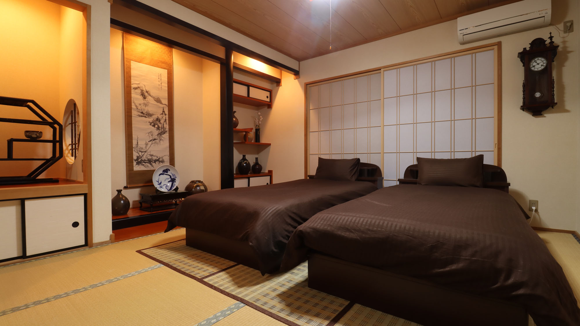 新館●ベッド（3名様以上はお布団になります）