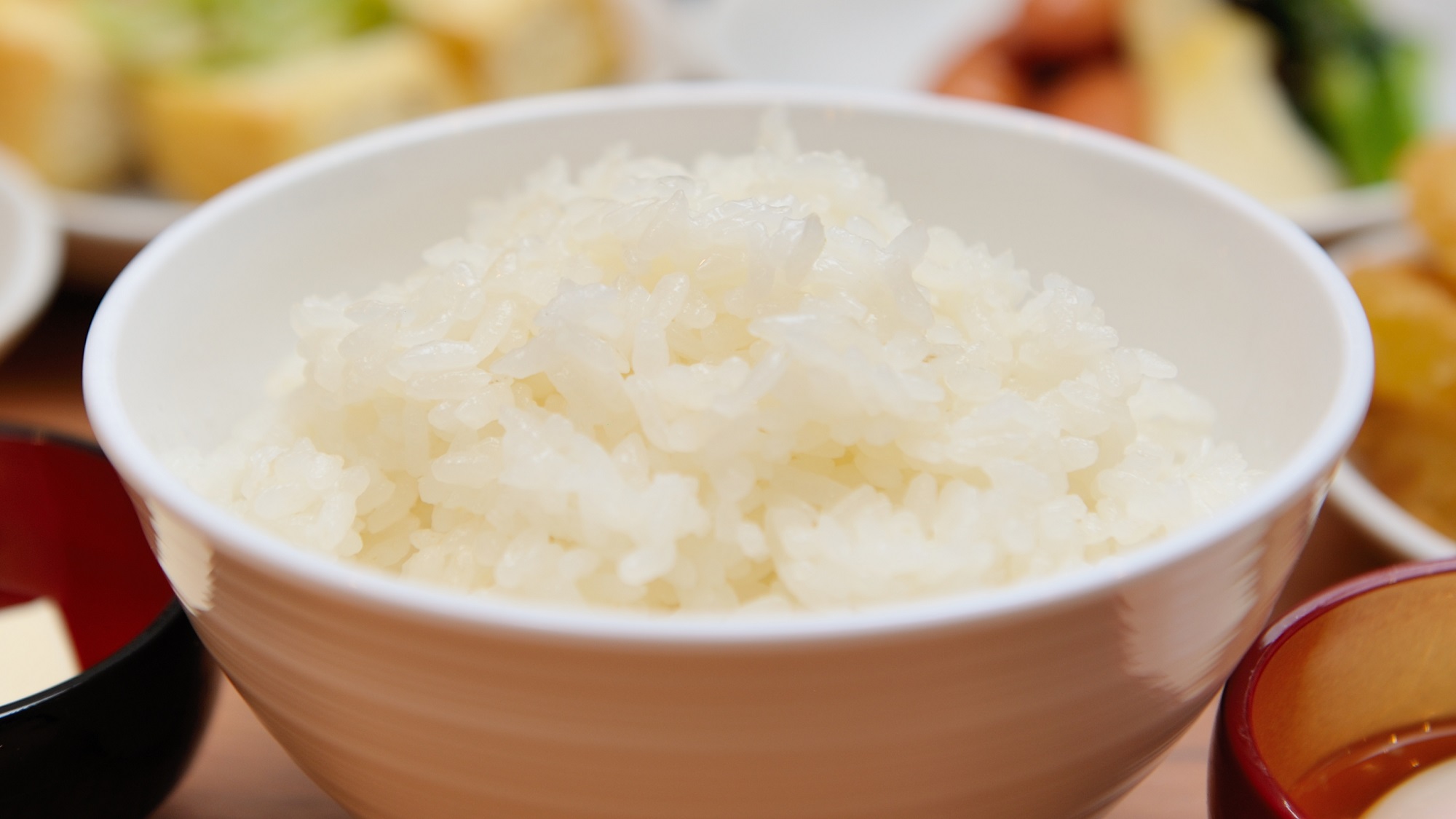 ◆ごはん　白米は新潟県産のコシヒカリを使用しています