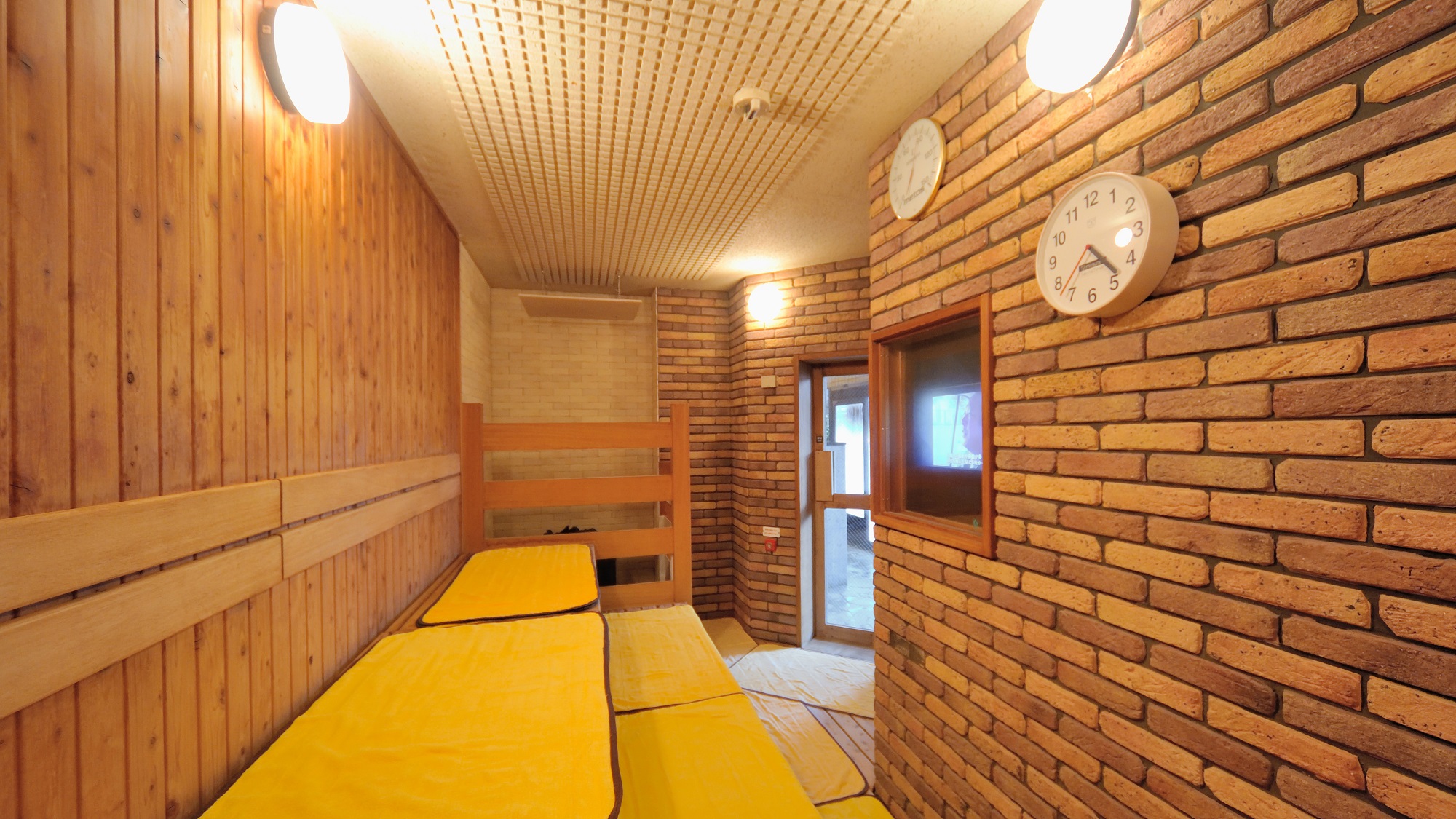 ◆10階男性大浴場　高温サウナ(室温95℃)