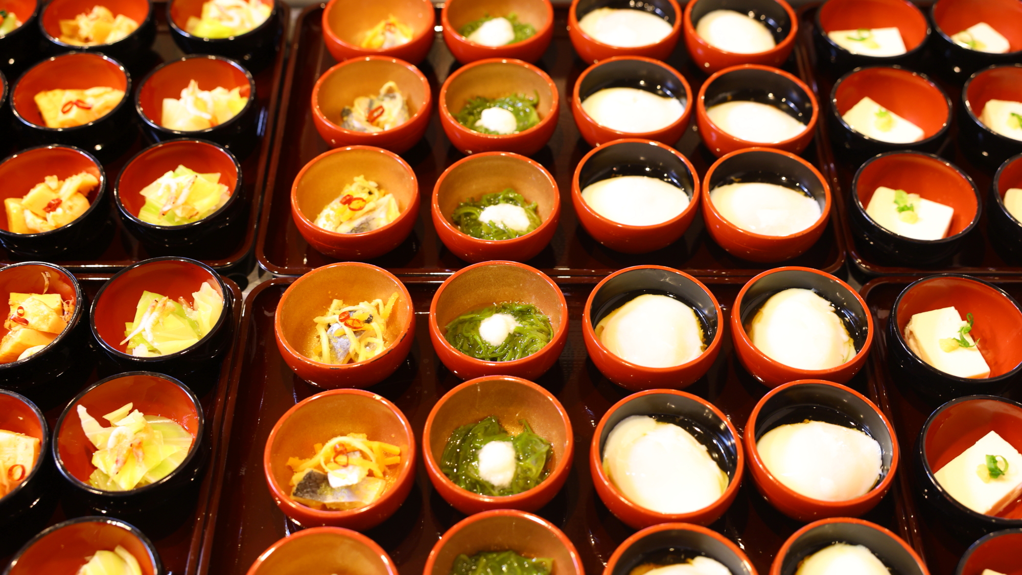 ◆お好みの小鉢とご一緒に