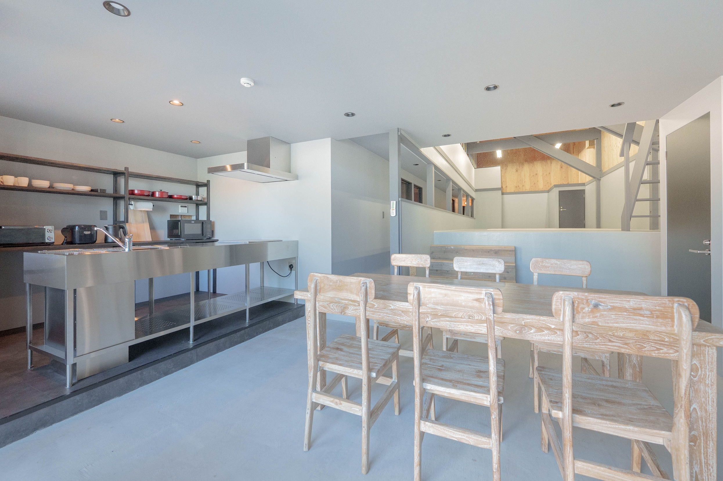 【1日1組限定】室内温水プール＆室内BBQグリル付き！デザイナーズ空間で忘れられない思い出をー。