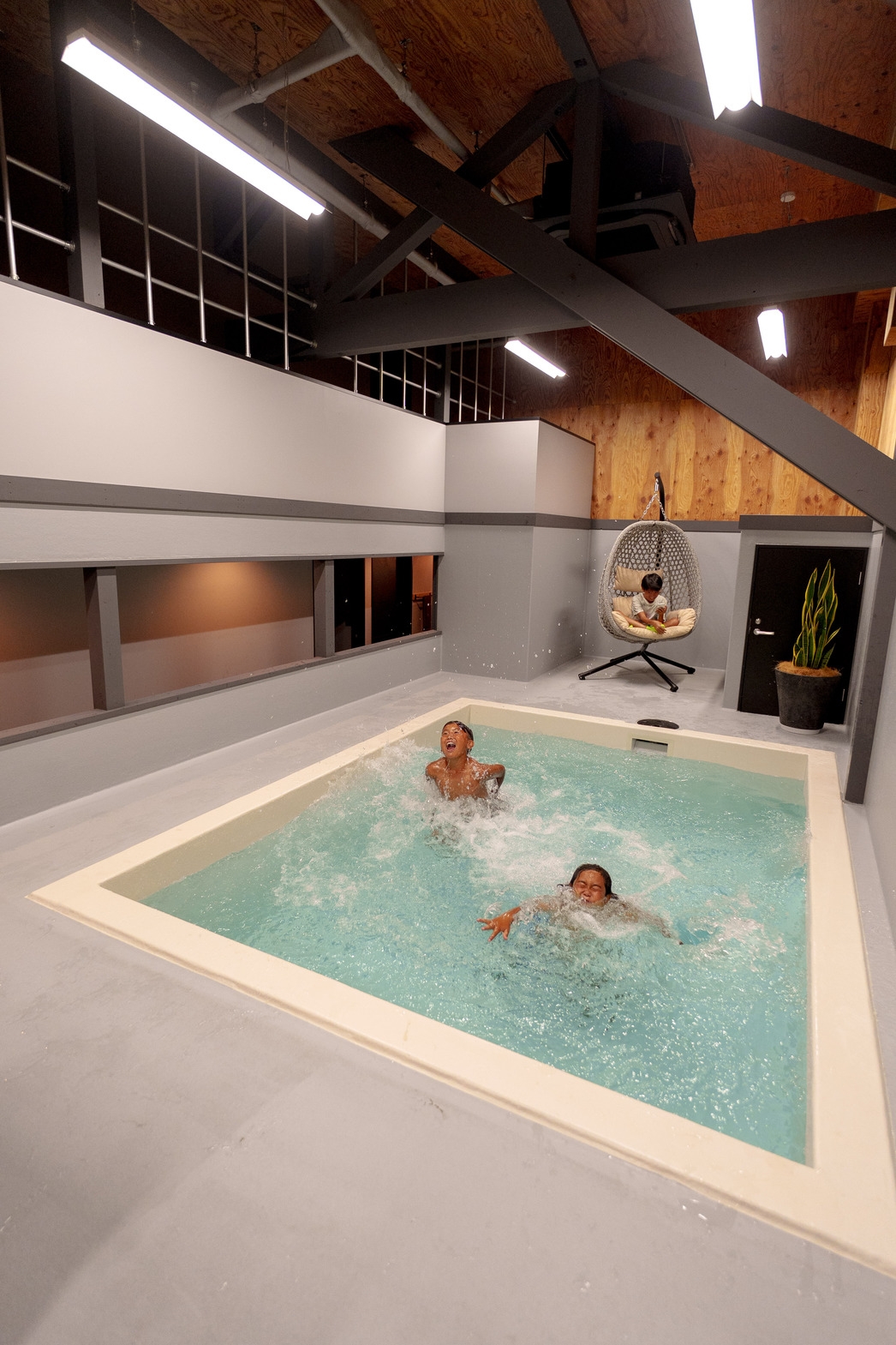 【1日1組限定】室内温水プール＆室内BBQグリル付き！デザイナーズ空間で忘れられない思い出をー。