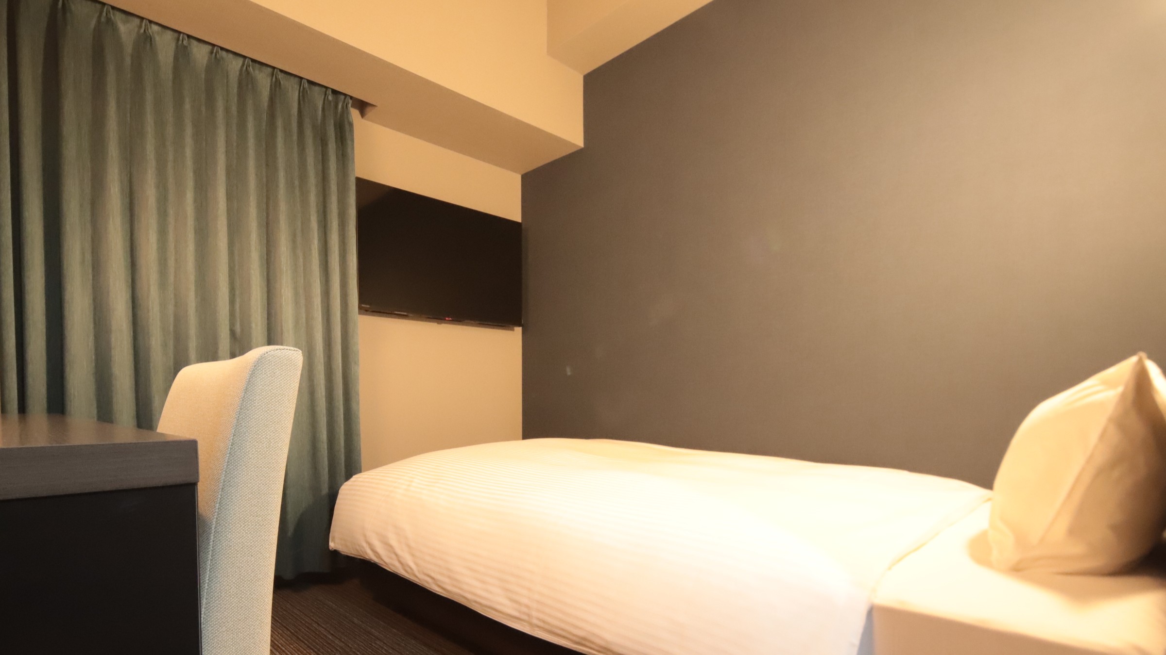 モデレートシングル（120cm幅ベッド）