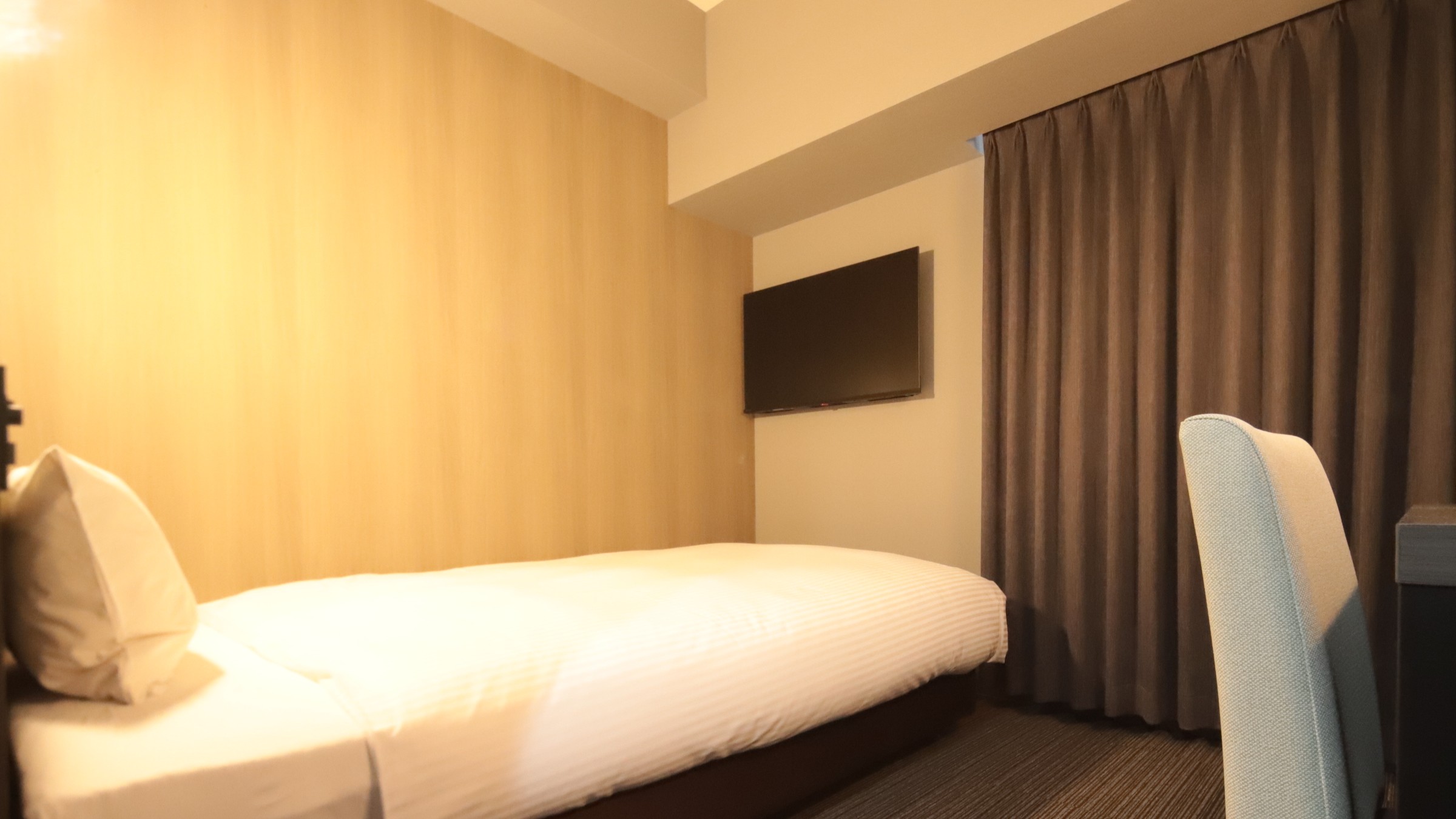 スーぺリアシングル（140cm幅ベッド）