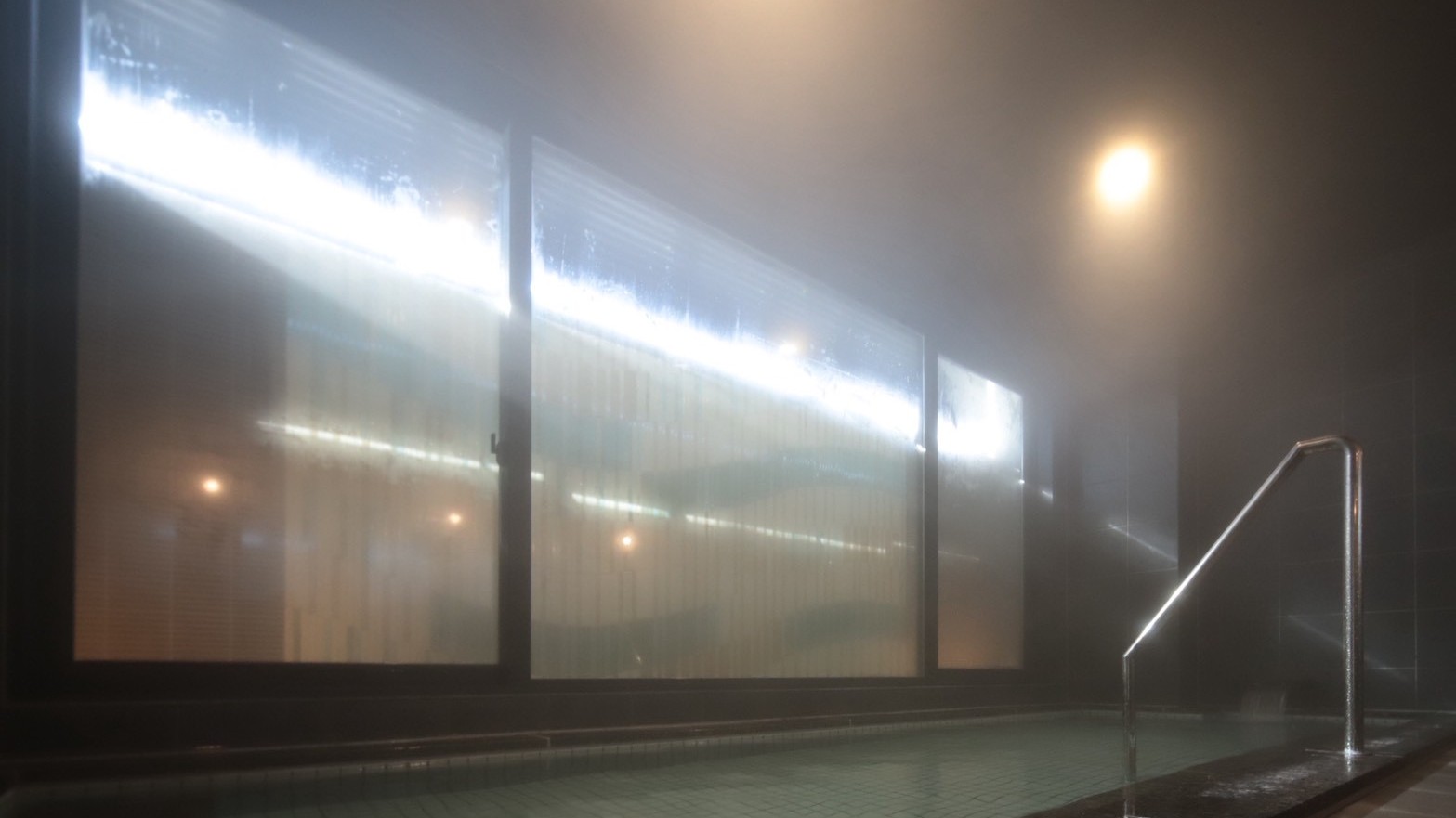 【男女入替制】朝日が差し込む爽快感♪癒しとくつろぎの大浴場