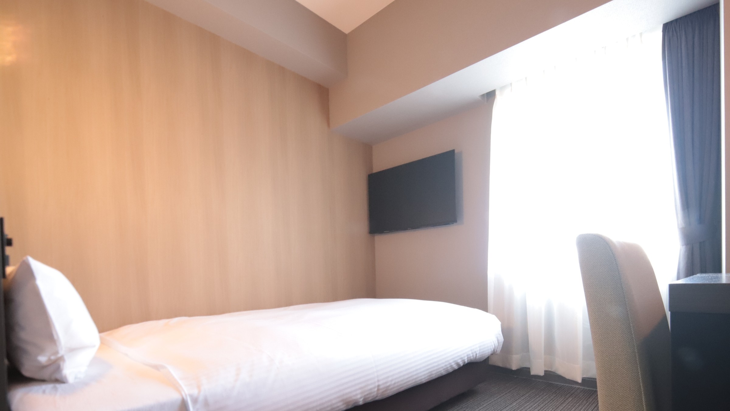 スーペリアシングル（140cm幅ベッド）