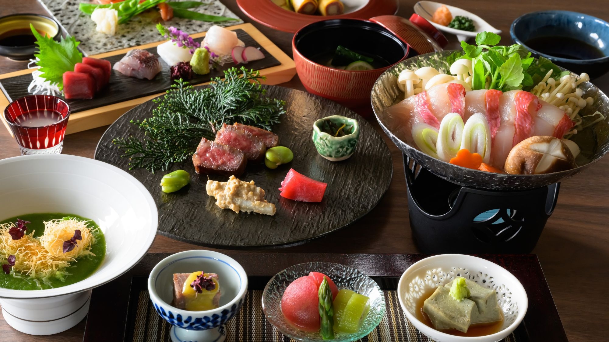 【なぎさ会席｜2食付】金目鯛しゃぶしゃぶと熱海旬の厳選お造り｜相模湾の朝日を望む展望大浴場へ