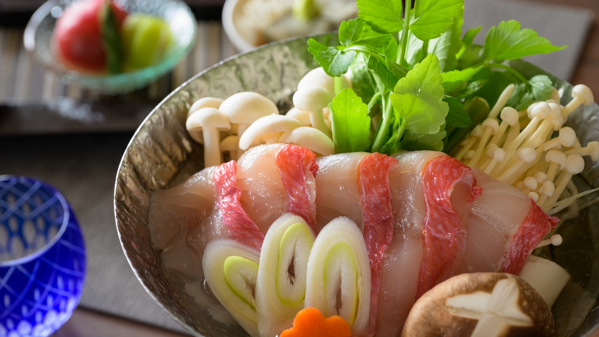 【なぎさ会席｜2食付】金目鯛しゃぶしゃぶと熱海旬の厳選お造り｜相模湾の朝日を望む展望大浴場へ