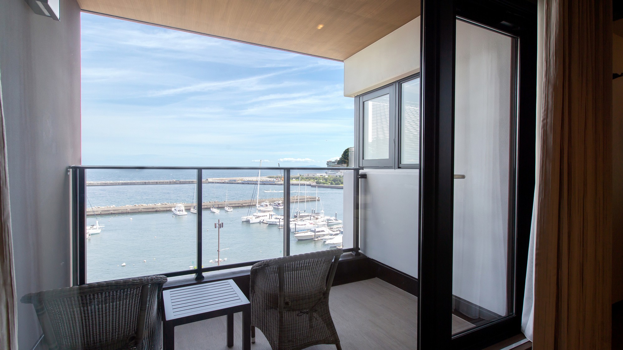 オーシャンスイート「渚プレミアム」【和洋室｜海絶景陶器風呂】