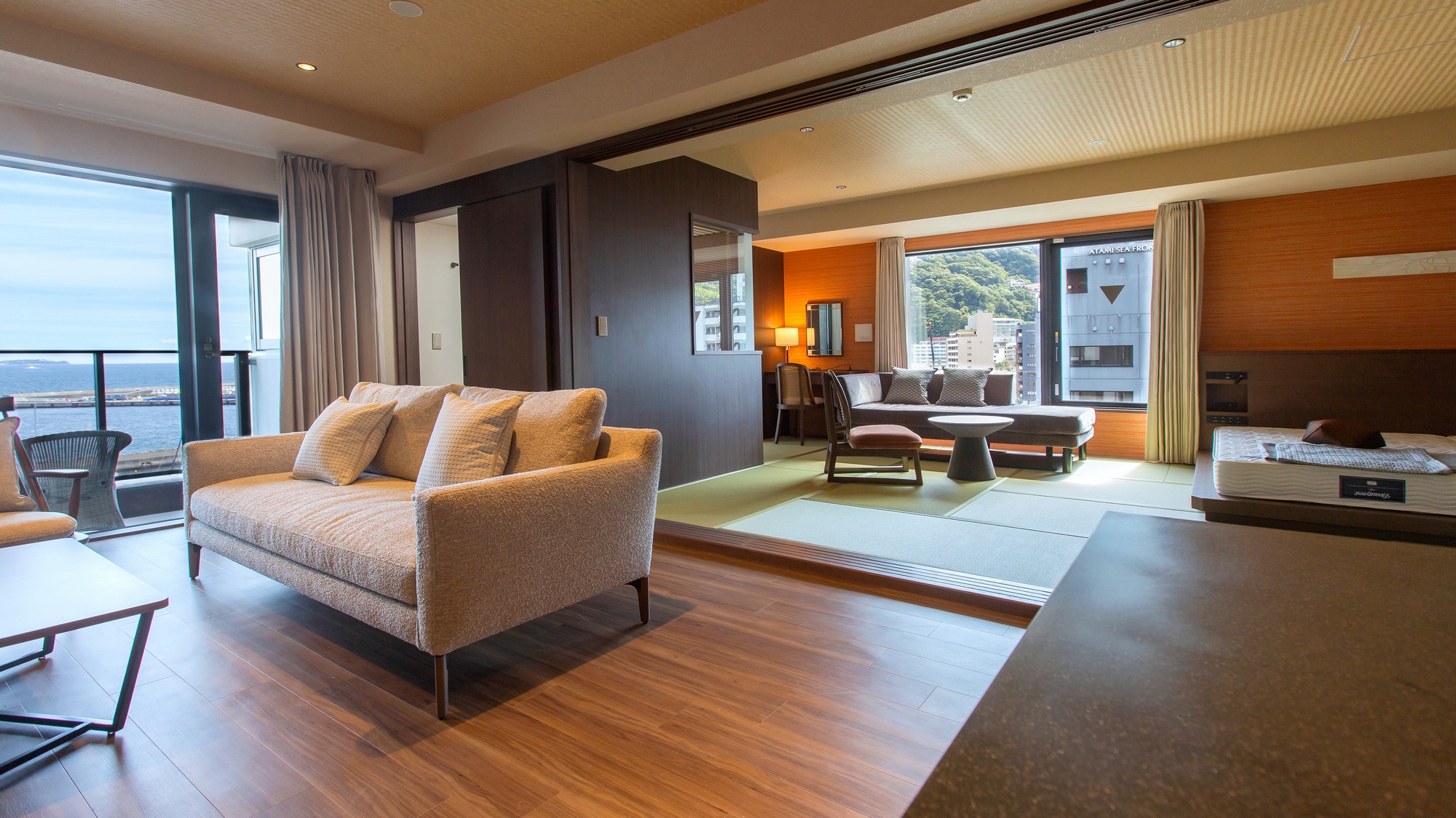 オーシャンスイート「渚プレミアム」【和洋室｜海絶景陶器風呂】