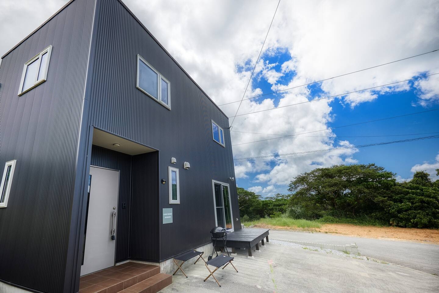 【スタンダード】13時イン12時アウト！素泊まり〜美ら海水族館・ジャングリア沖縄まで車で20分〜