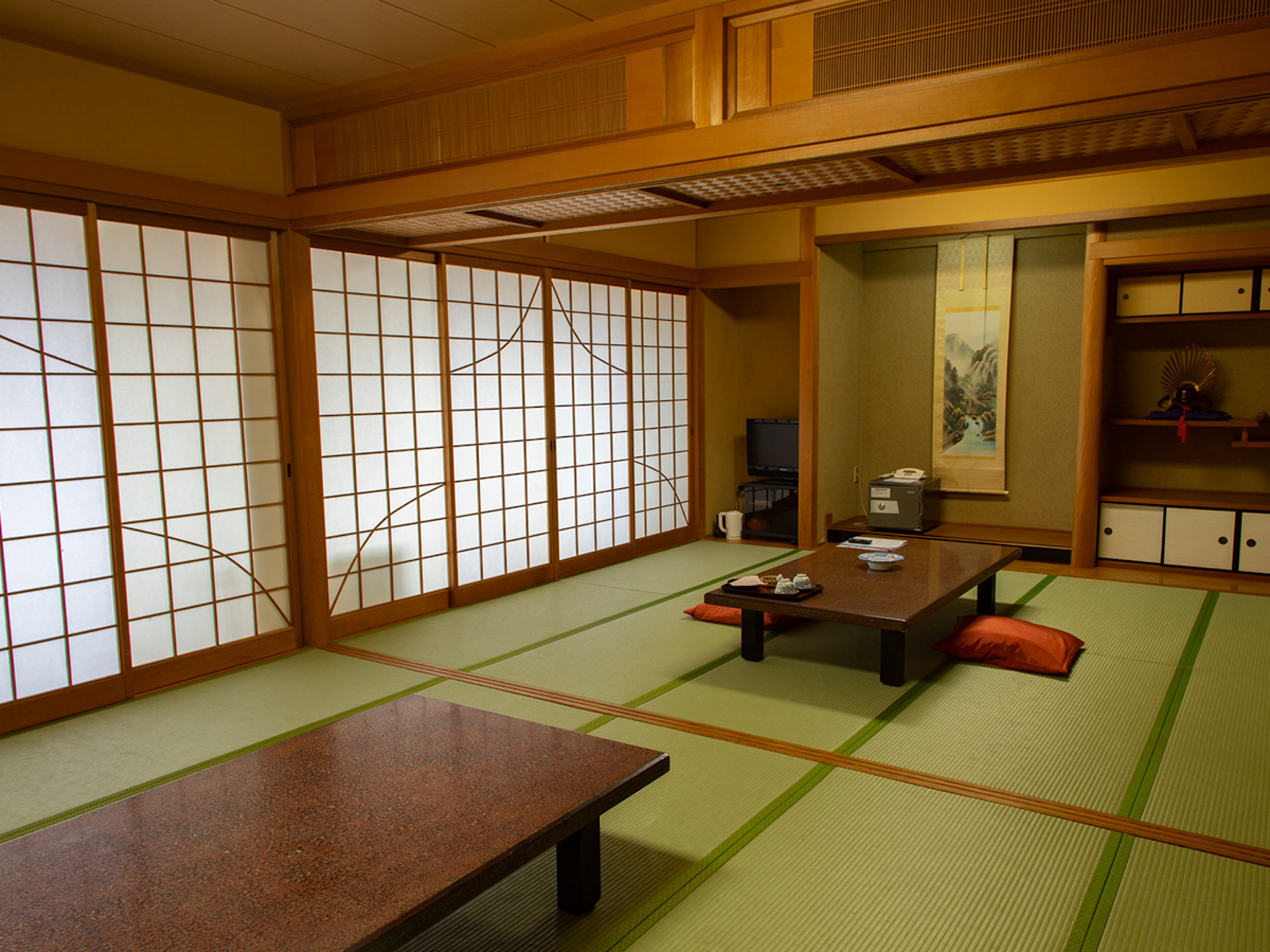 ［和美麗スーペリア］20畳　バストイレ付