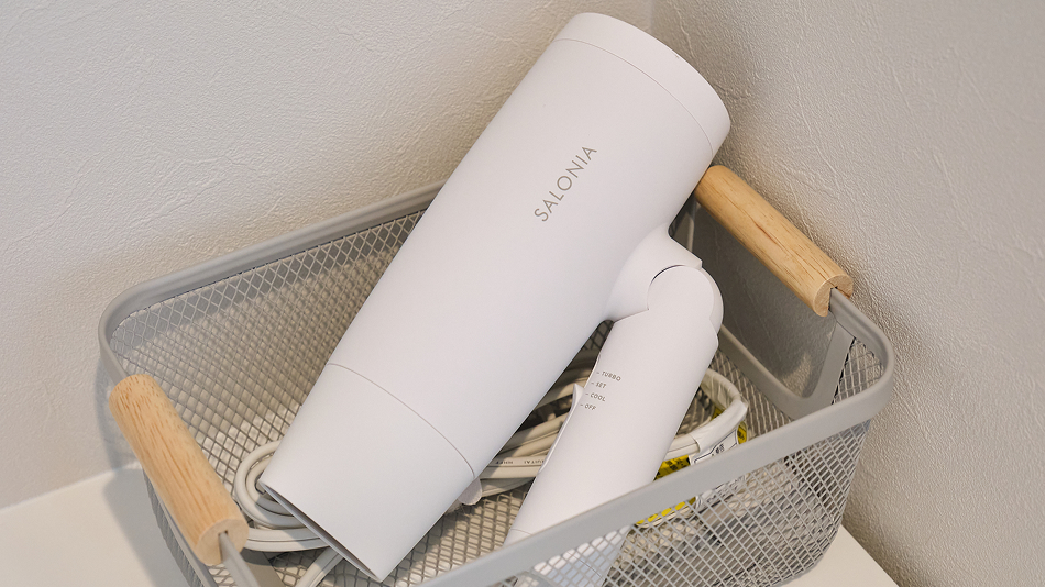 ヘアドライヤーは2つご用意しています