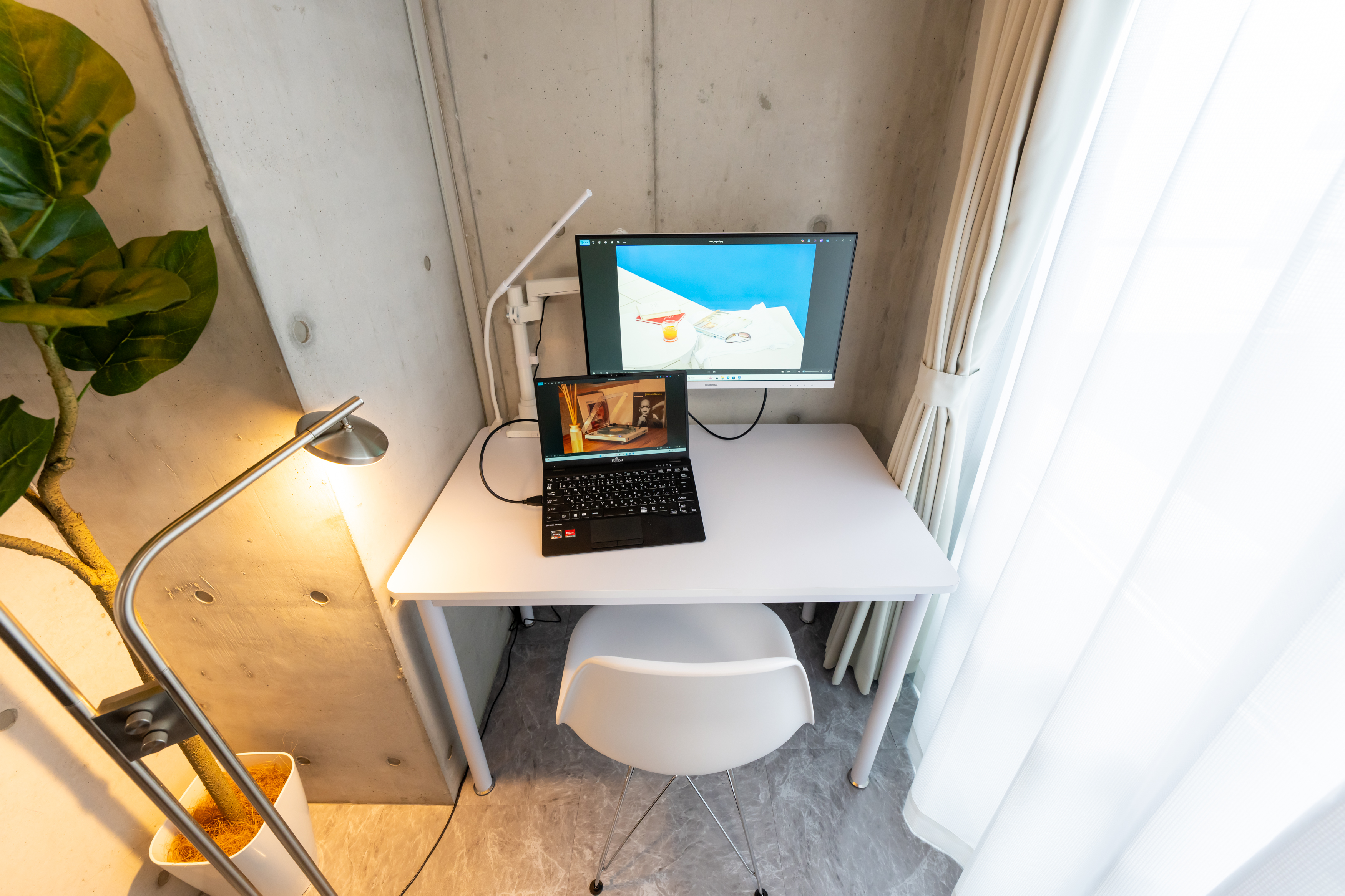 デスクイメージ