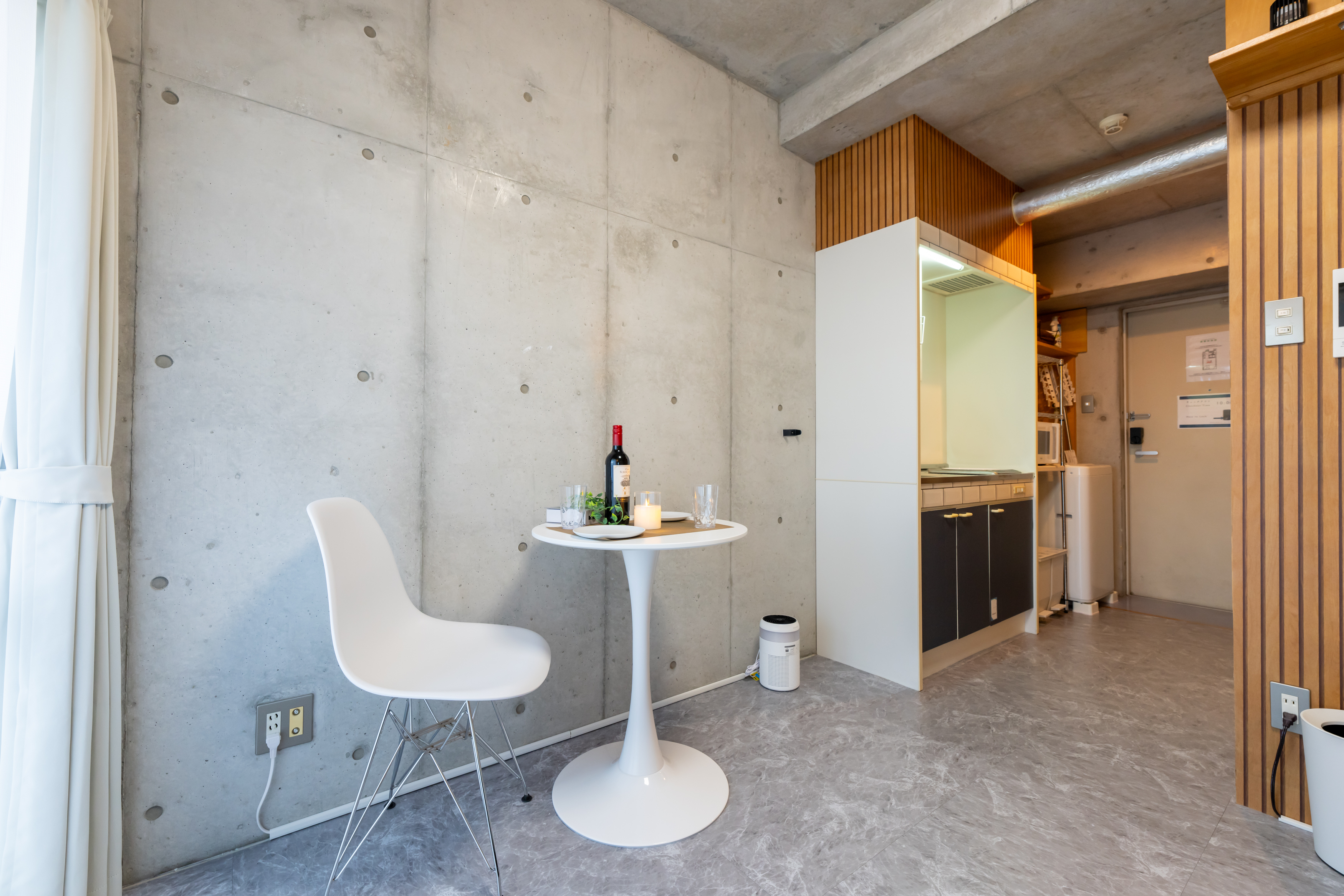 ダイニングテーブル