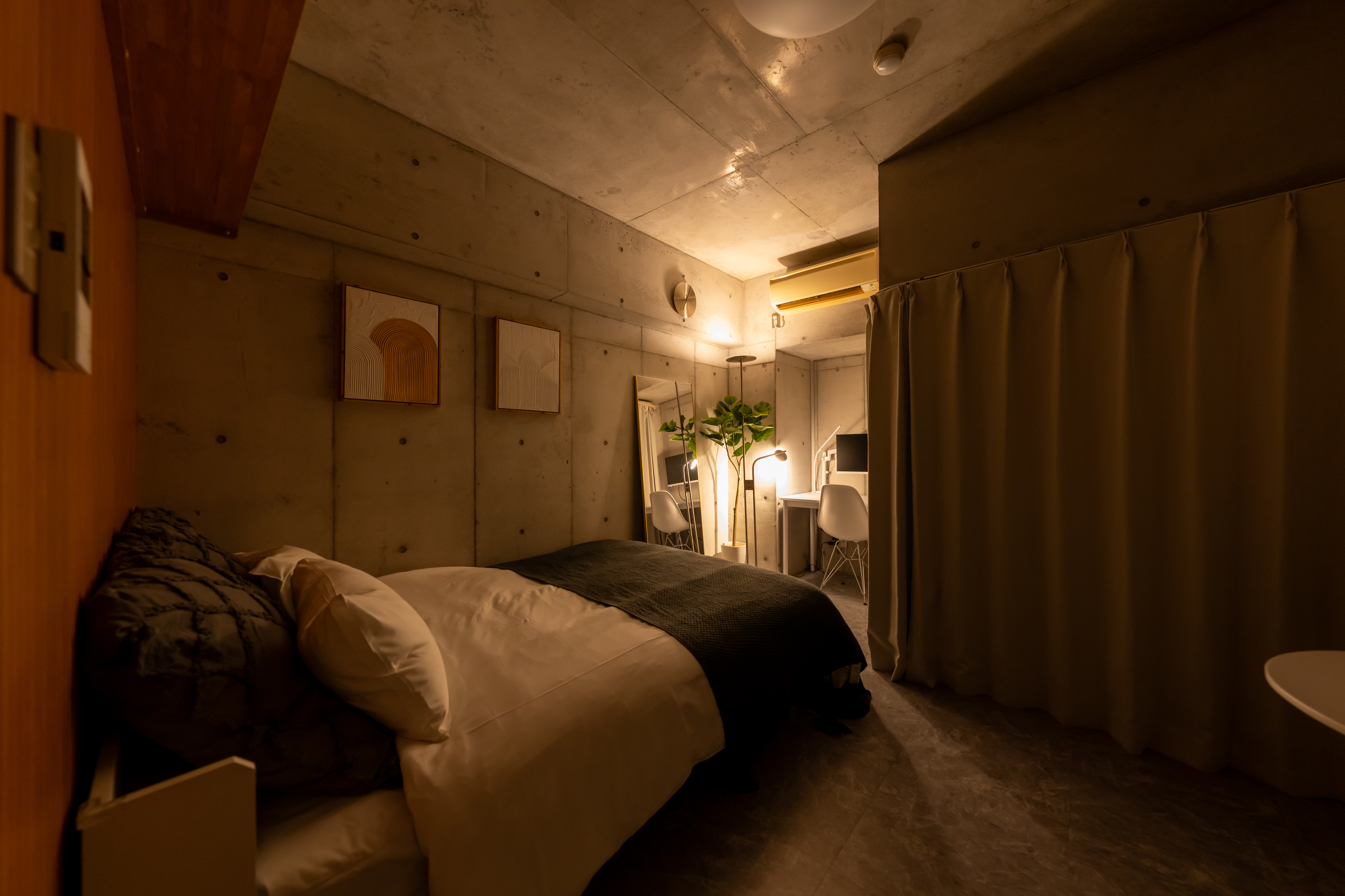 内装（夜）イメージ