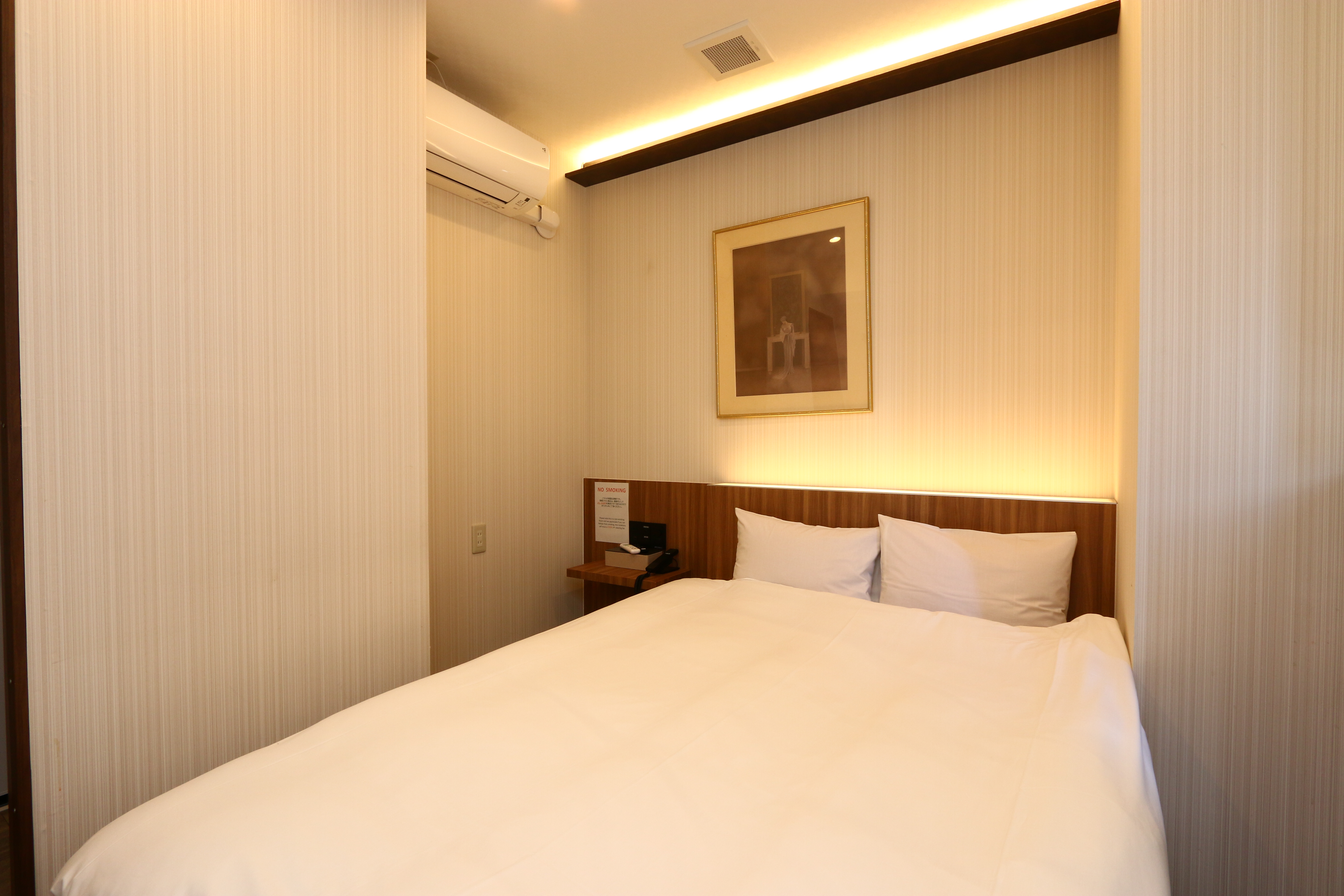 バス・トイレ付き◇スタンダードダブルルーム