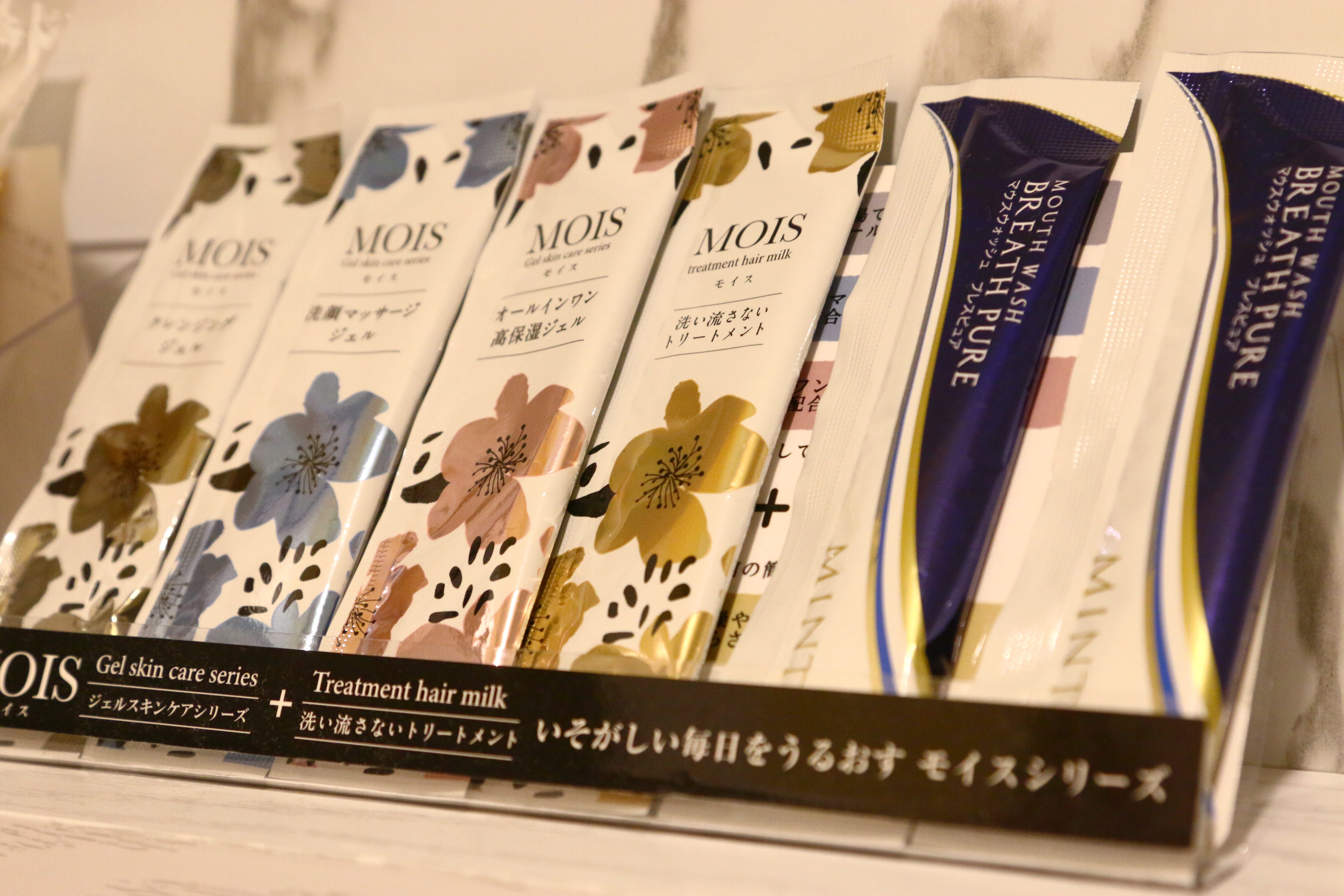 アメニティ◆各客室にジェルスキンケアや洗い流さないトリートメントがあります