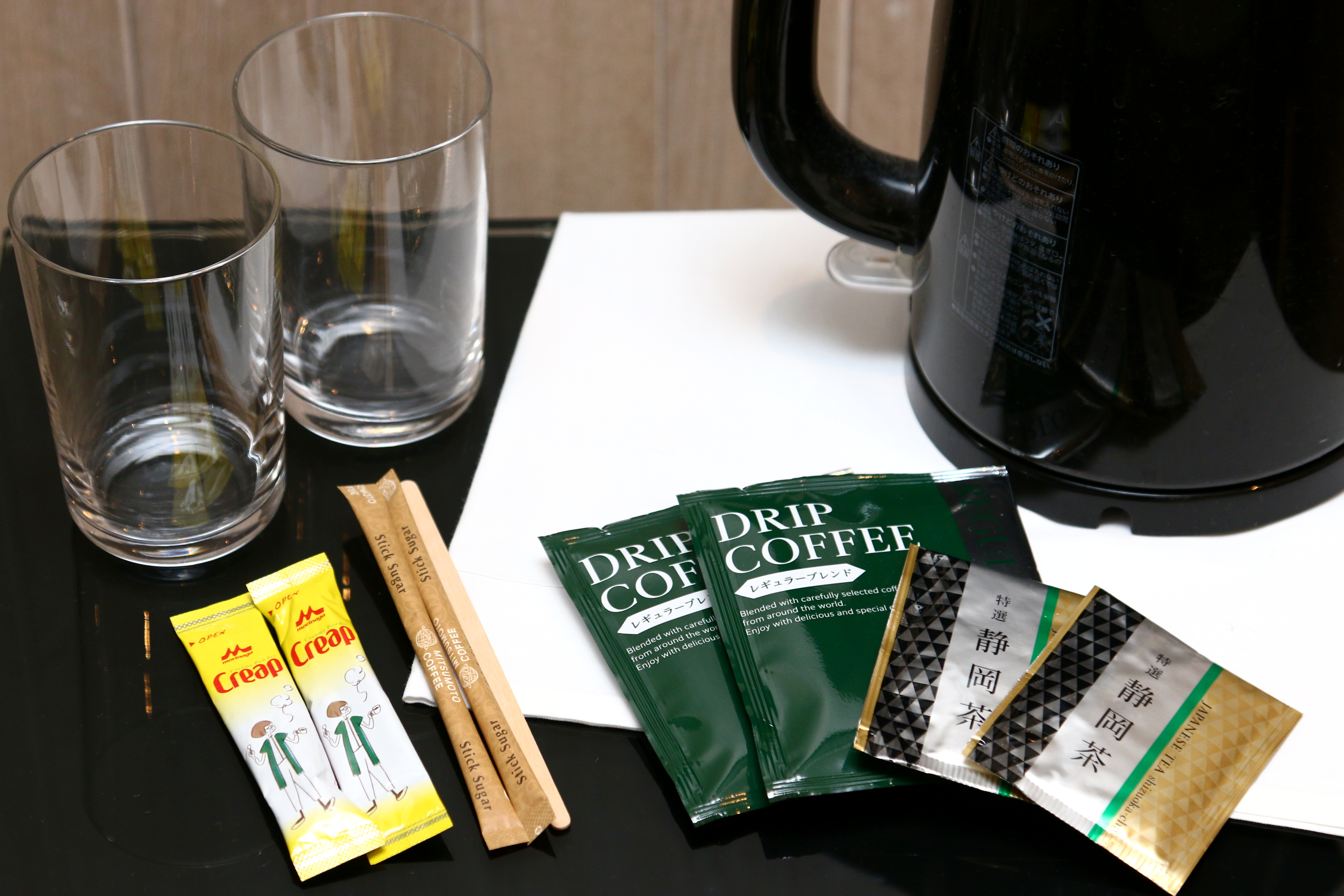 備品◆全客室にお茶セットがあります