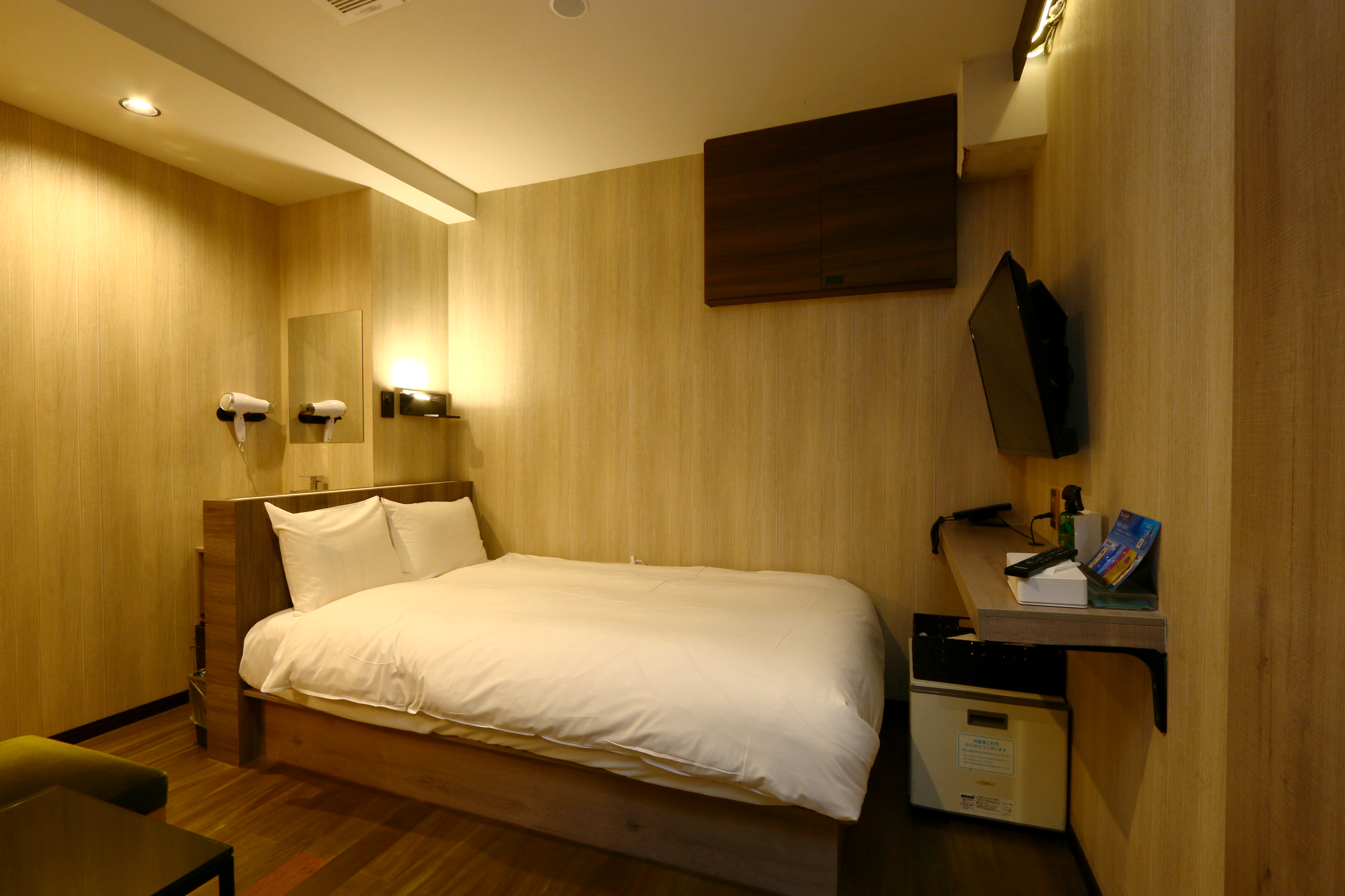 シャワー・トイレ独立◇エコノミーダブルルーム